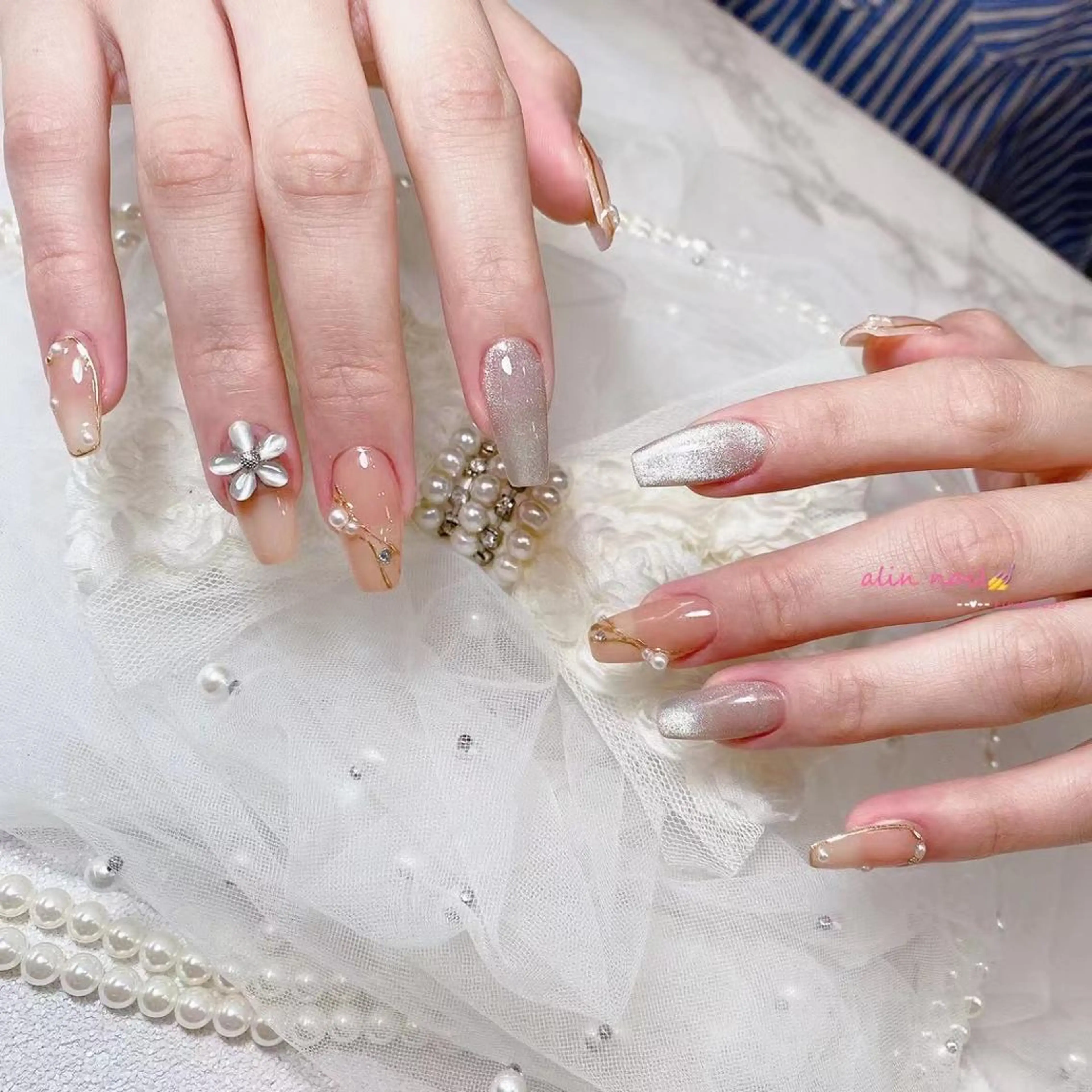 ネイル ネイルサロン 9Carats神田のネイルデザイン