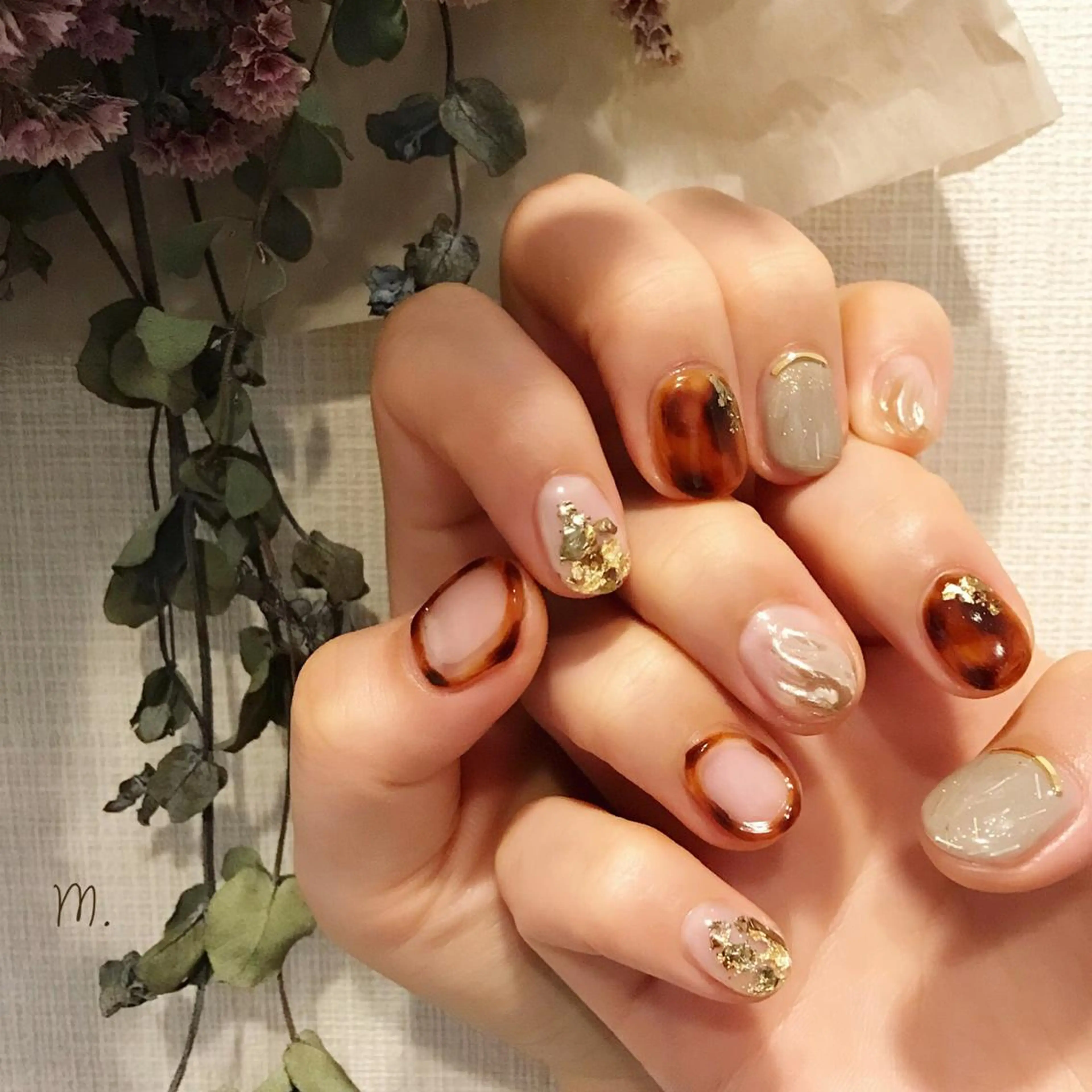 ネイル べっ甲ネイル ハンドネイル Nakazawa Mayuのネイルデザイン