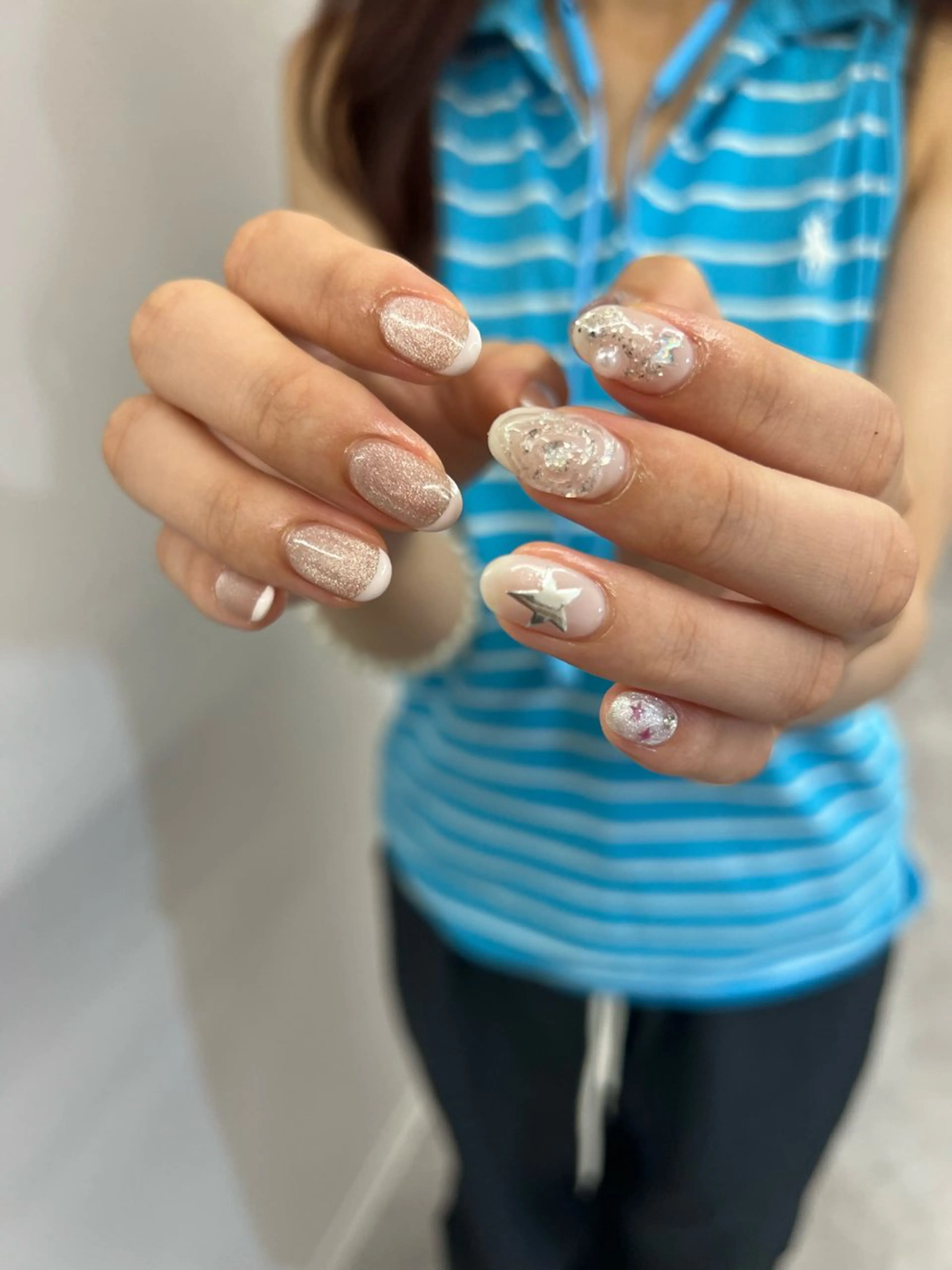ネイル フレンチネイル ジェルネイル 韓国ネイル マグネットネイル ニュアンスネイル ハンドネイル ハンドケア Bana_ Nailのネイルデザイン