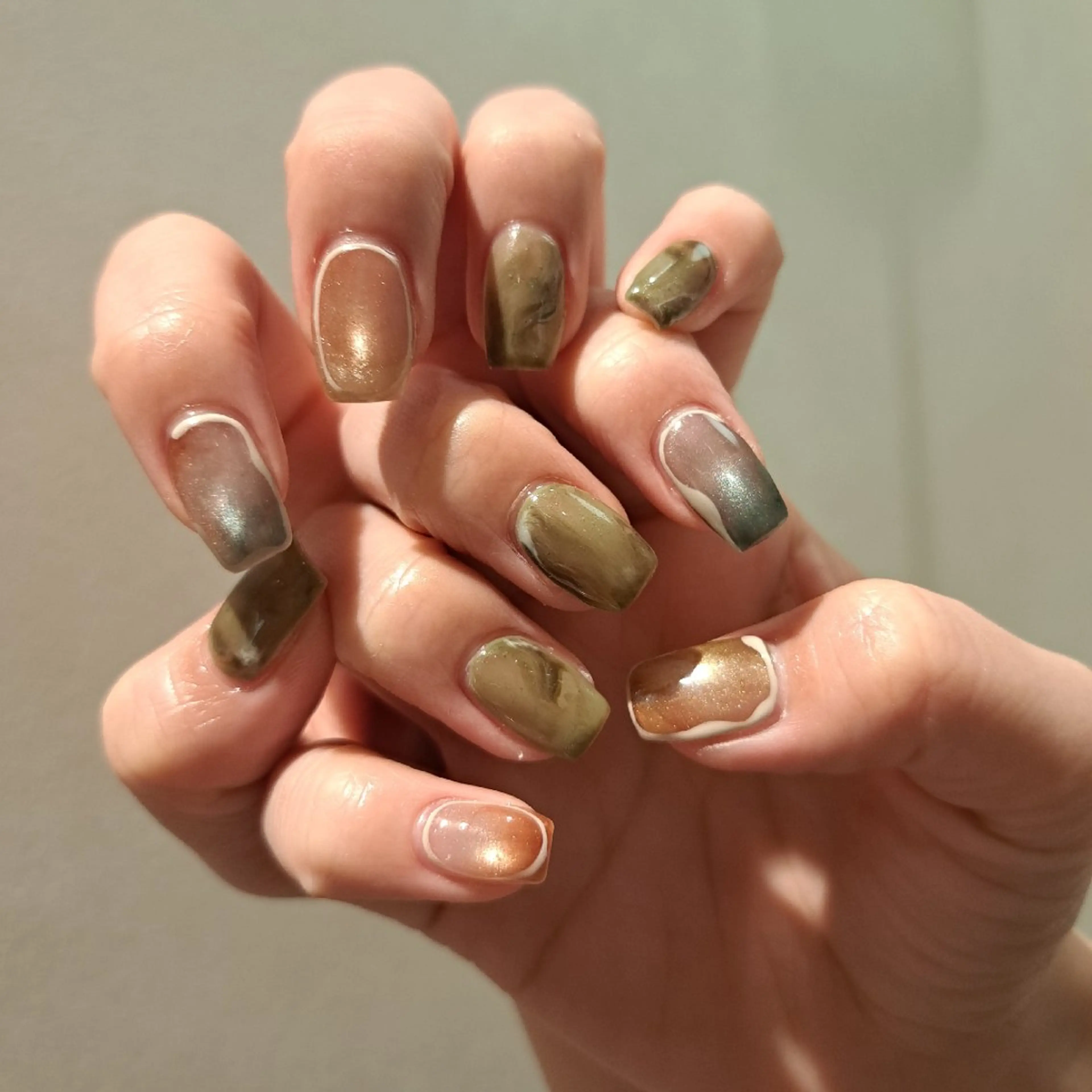 ネイル アートネイル ジェルネイル マグネットネイル 持ち込み ニュアンスネイル Nail mood /アートし放題のネイルデザイン