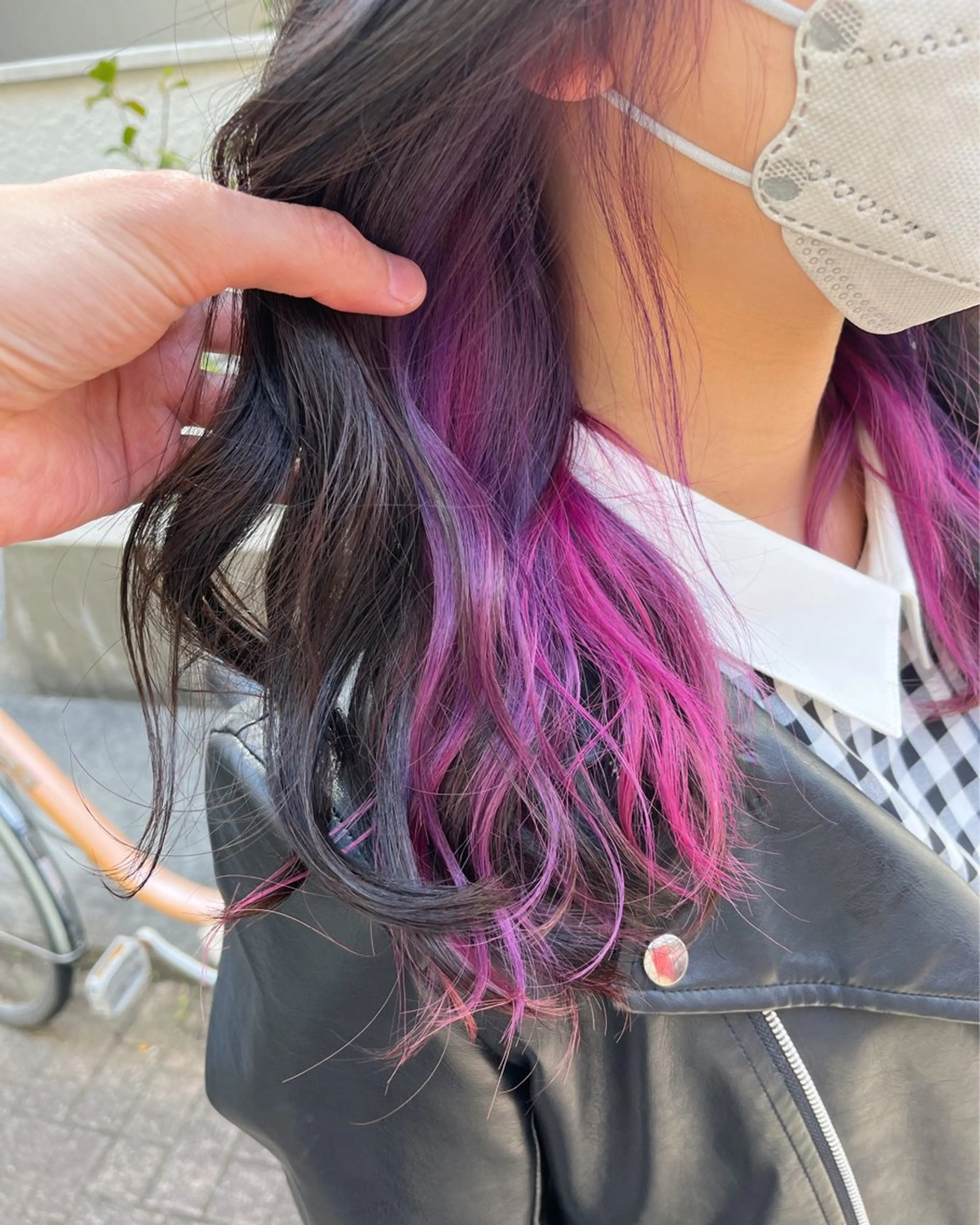 ミディアム カラー ブリーチ イヤリングカラー ユニコーンカラー カット ヘアカラー トリートメント 原宿サロン代表 デザインカラー伊藤卓のヘアスタイル