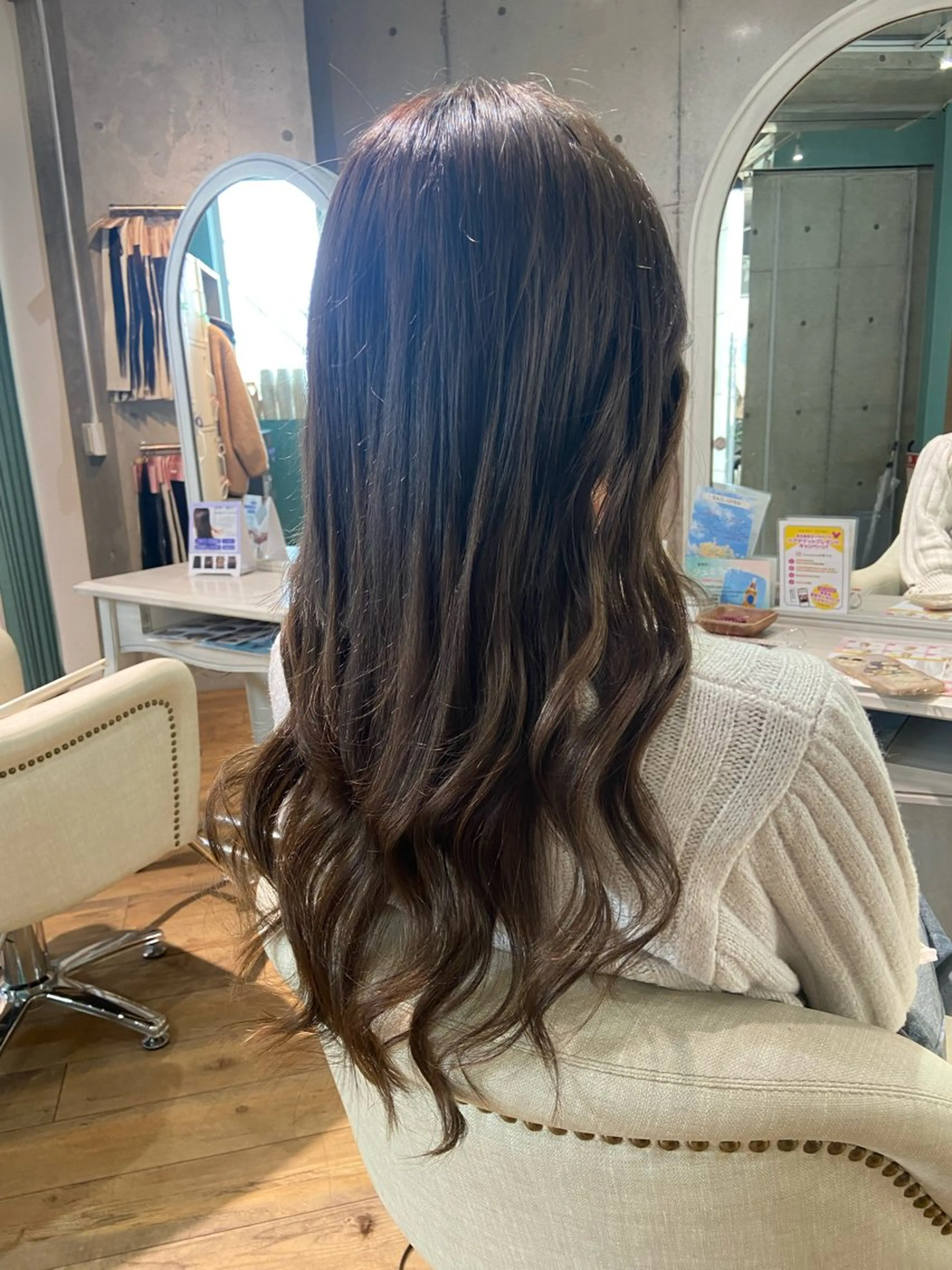 ロング プルエクステ エクステ ヘアカラー エクステ 🧸プルエクステ❤︎ ネイルKAO🧸のヘアスタイル