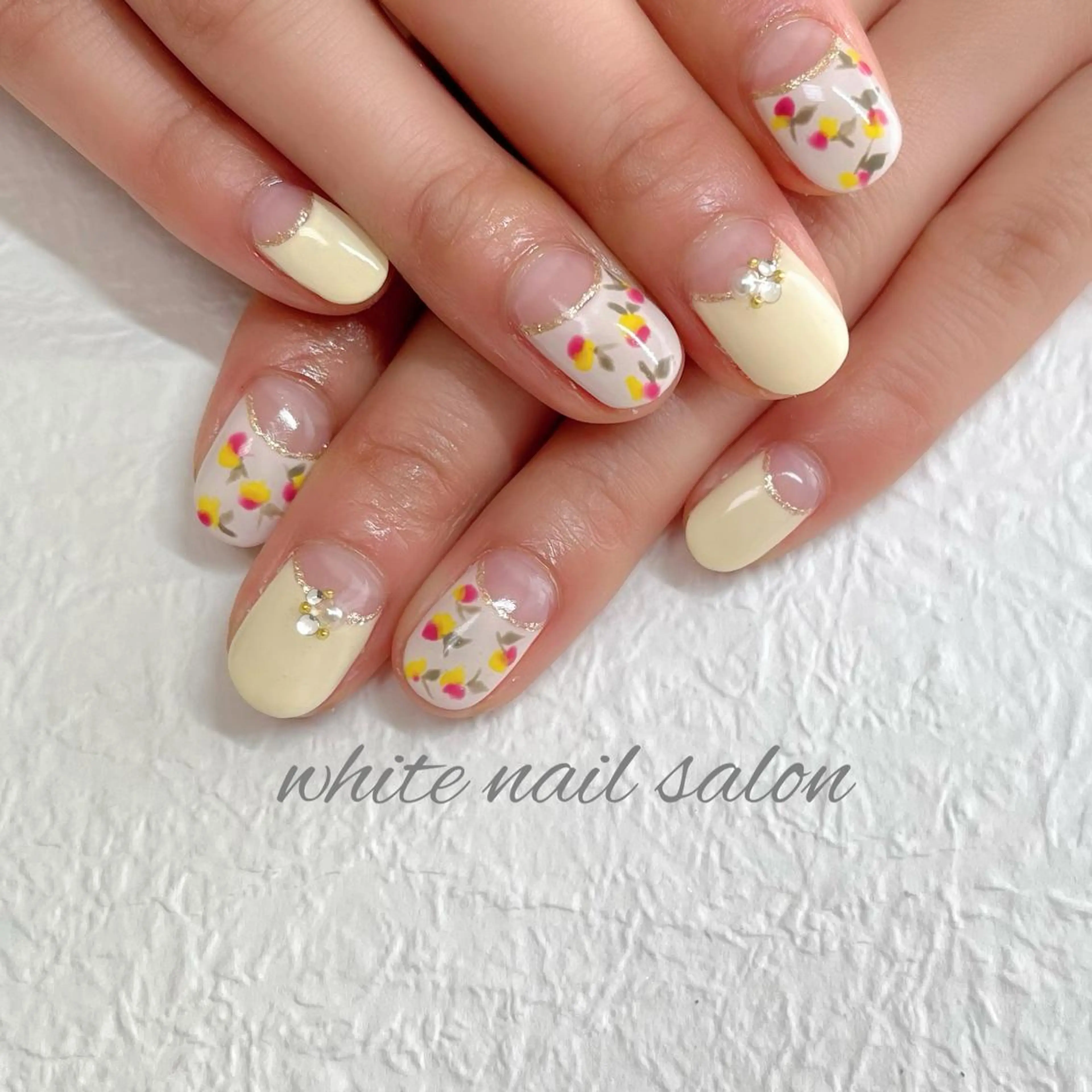 ネイル ジェルネイル ハードジェル ラメ(グリッター) 持ち込み ソフトジェル ハンドネイル white nail salonのネイルデザイン