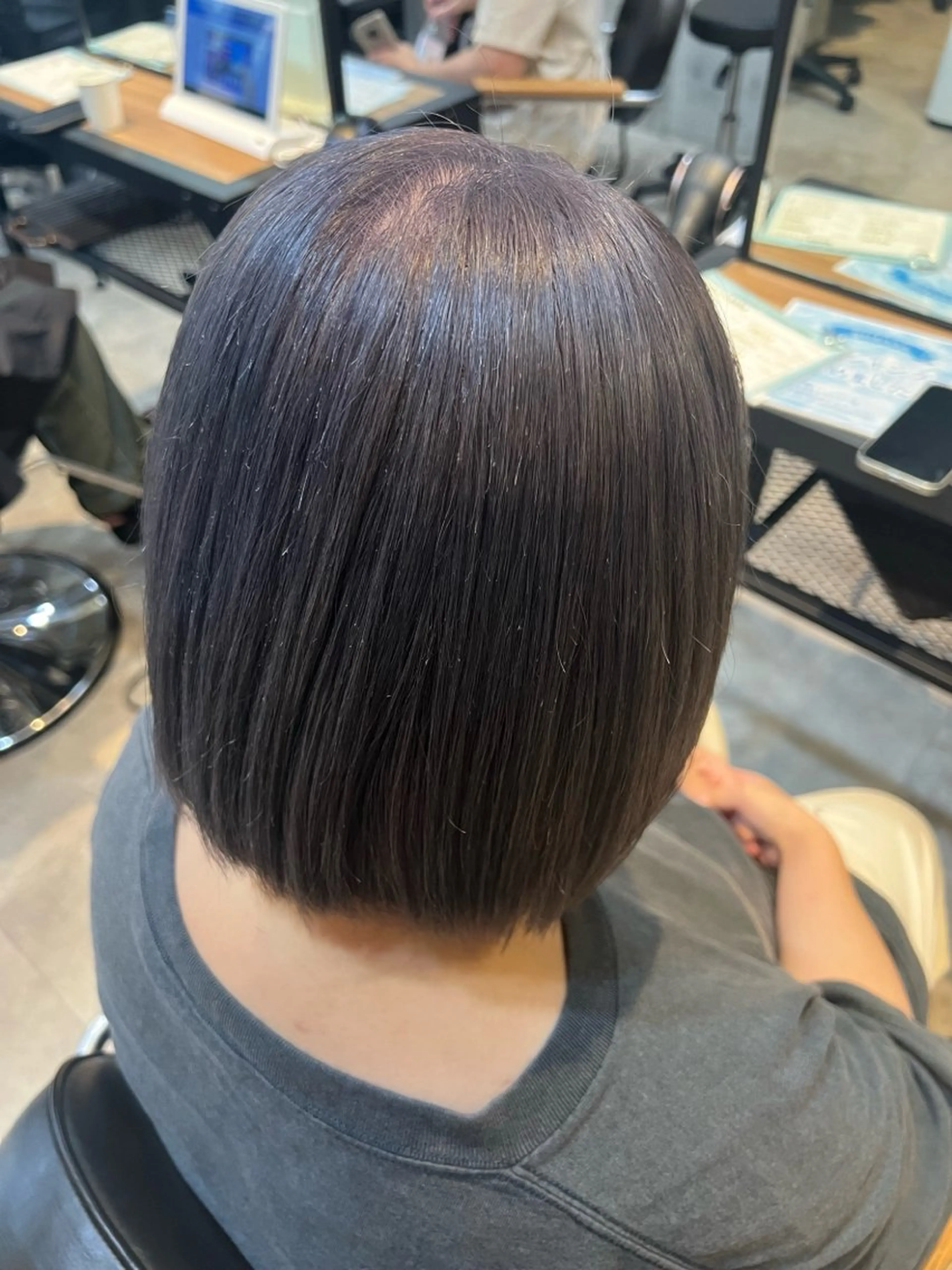 ショート カラー アッシュ ブルーカラー ブルーアッシュ カット ヘアカラー La fith hair root 大橋店【ラフィスヘアー ルート】所属・吉田 光希のヘアスタイル