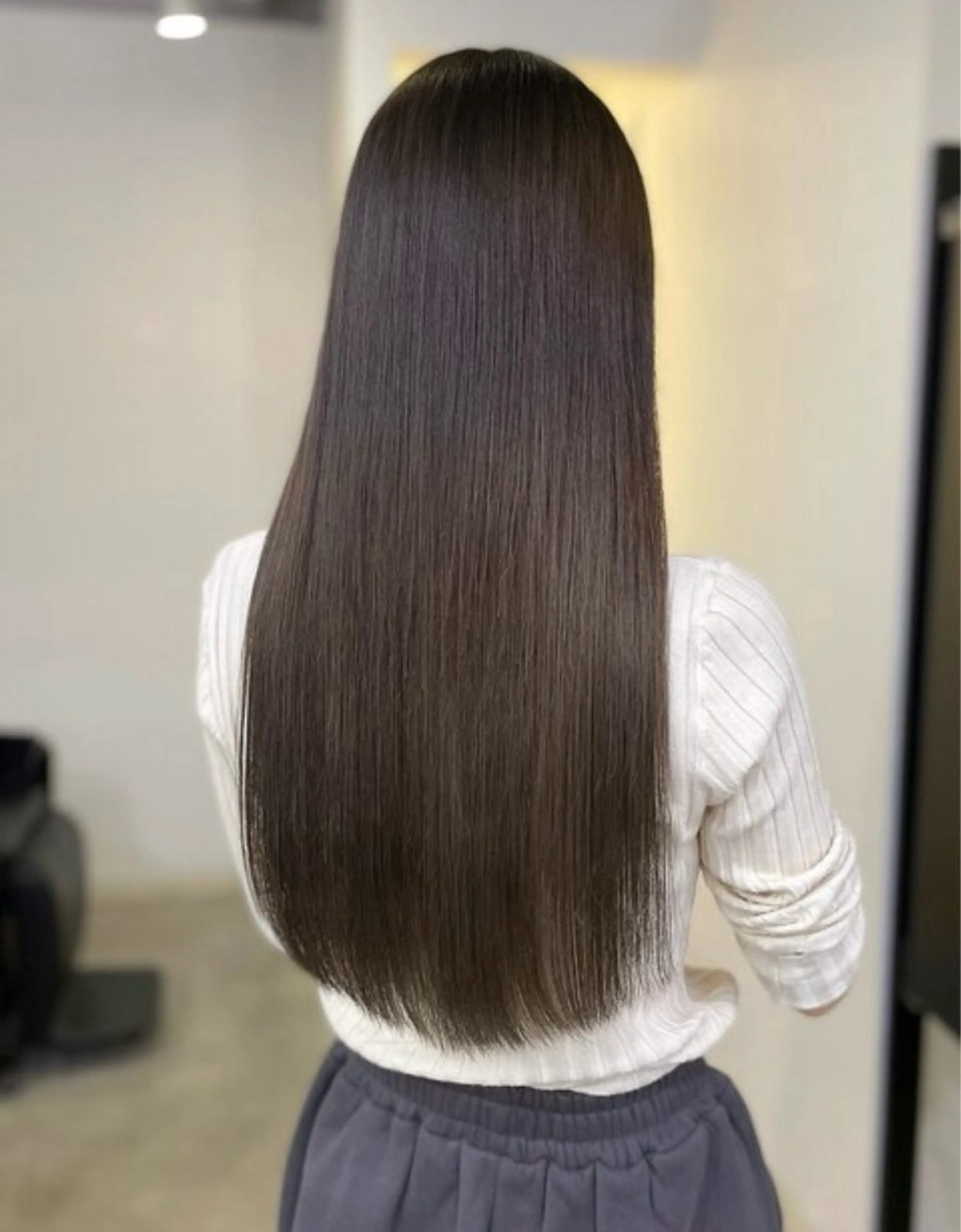 ロング カット ヘアカラー トリートメント 透明感カラー・ 髪質改善🩵イケダのヘアスタイル