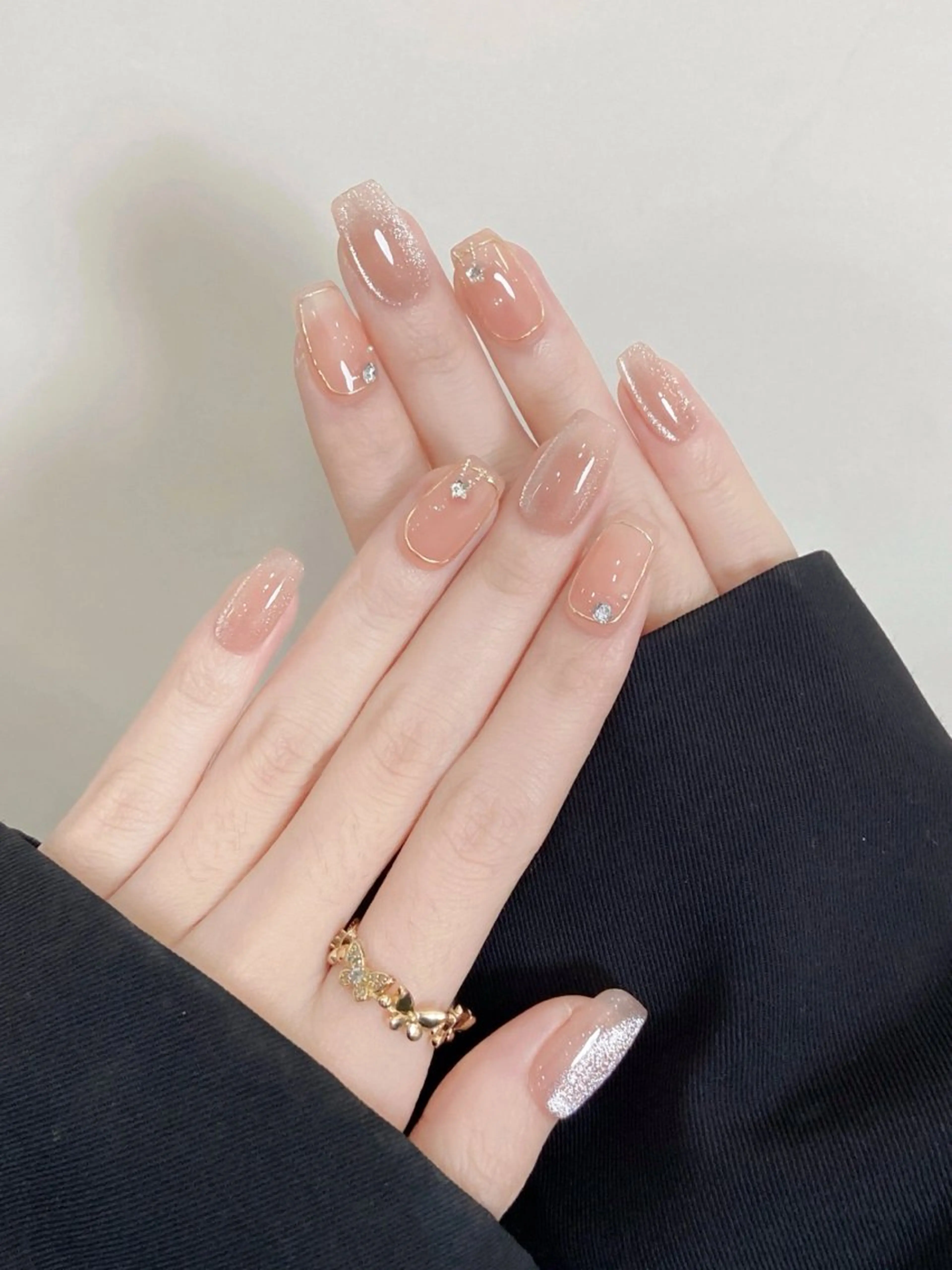 ネイル 長さ出し フットネイル フレンチネイル ジェルネイル ガラスフレンチ ハンドネイル ハンドケア Best Nail池袋東口店のネイルデザイン