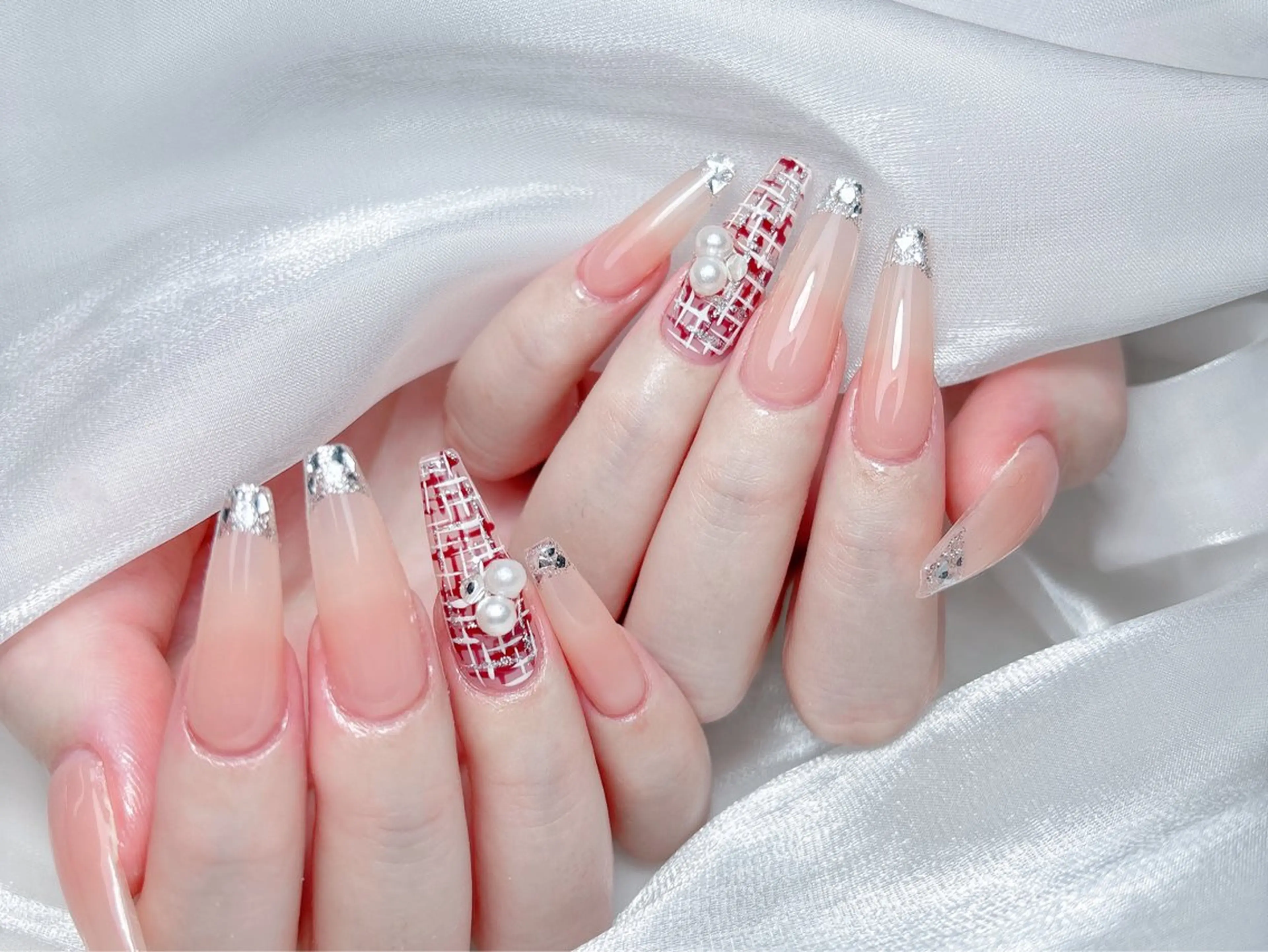ネイル ハンドネイル 🎀nana nail🎀のネイルデザイン