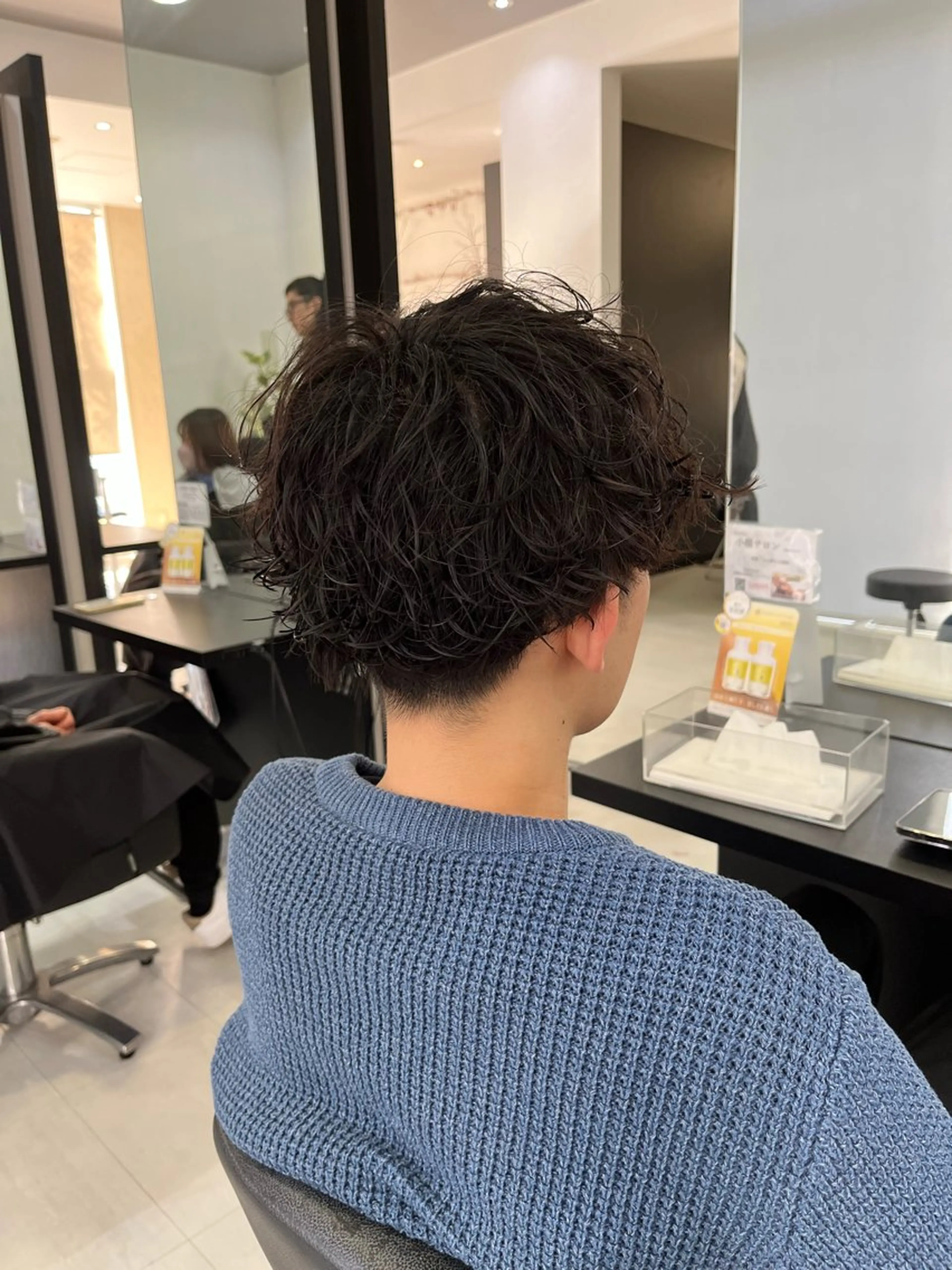 ショート パーマ メンズ カット パーマ 諸岡 玲のヘアスタイル