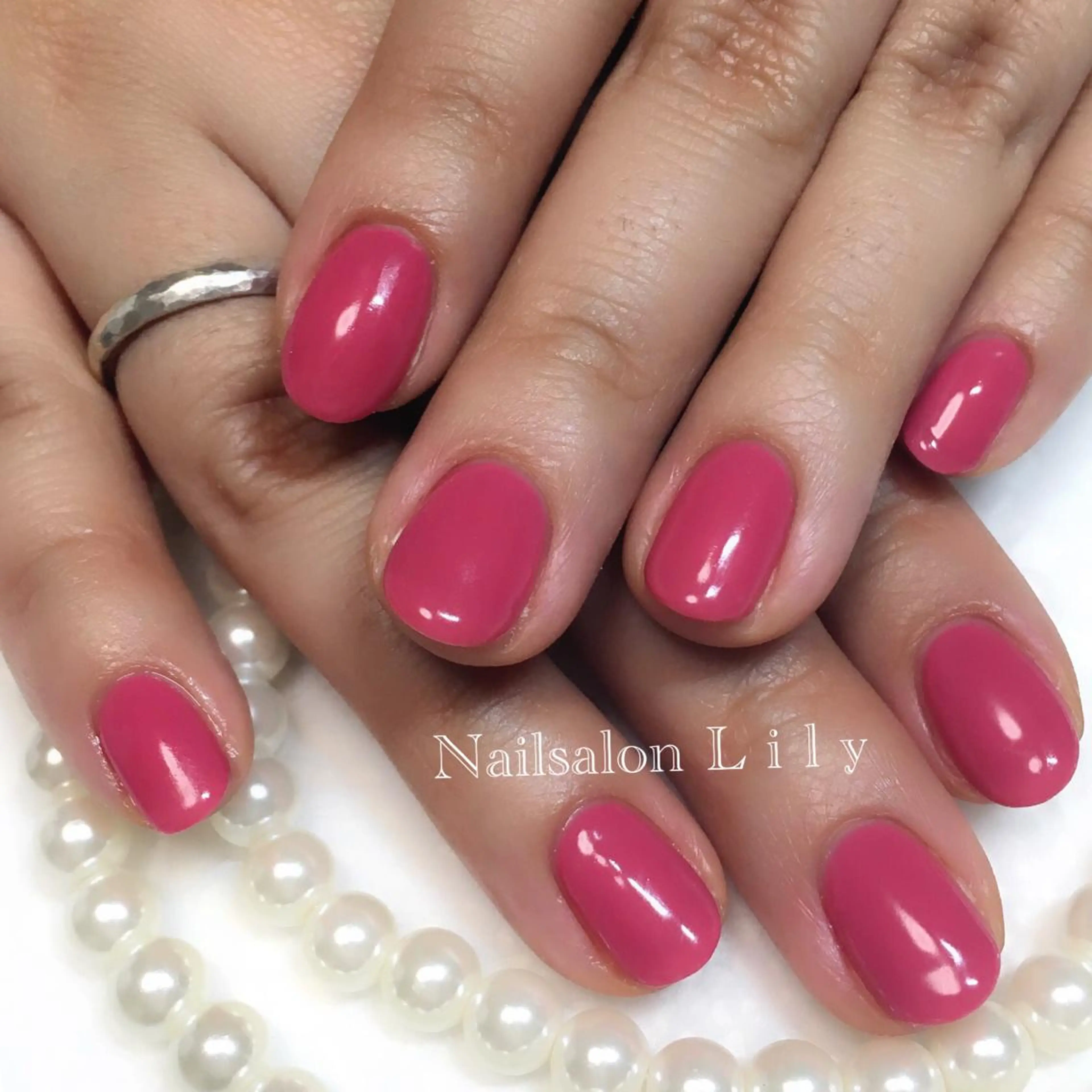 ネイル クリアネイル 赤色 Nailsalon Lilyのネイルデザイン