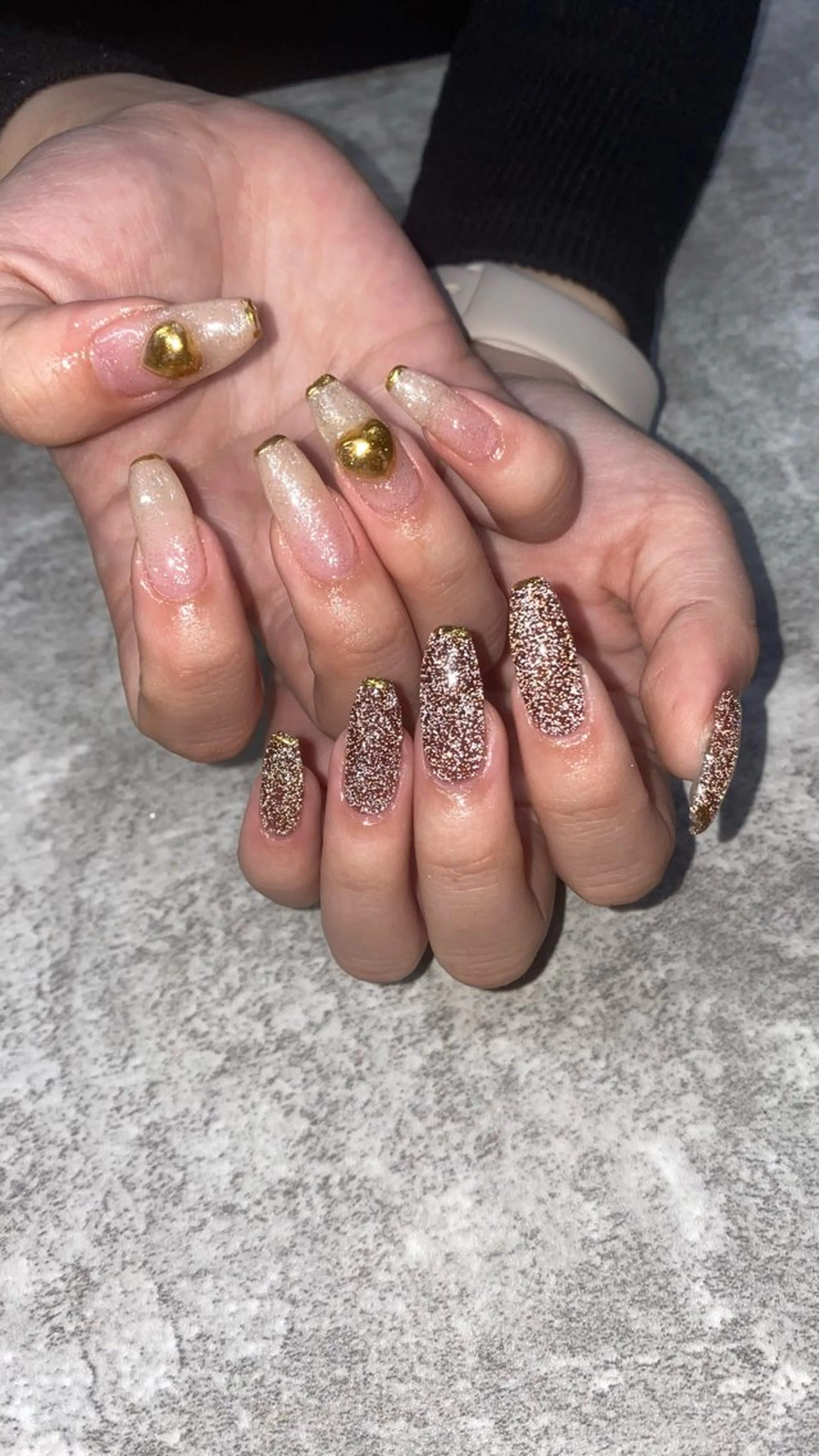 ネイル ブラウン フラッシュネイル ハンドネイル ★Rinail... .のネイルデザイン