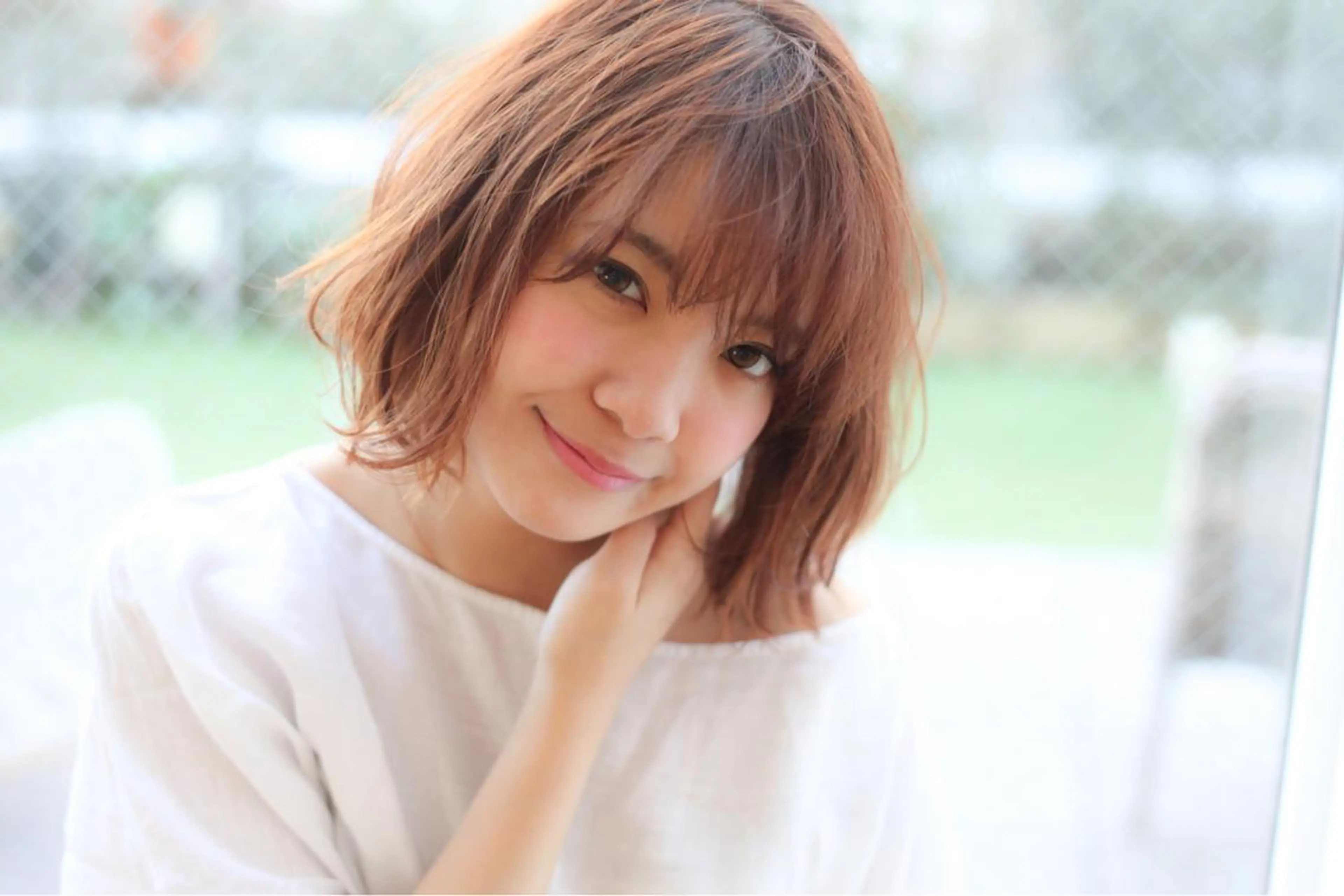 ショート カラー 切りっぱなしボブ ボブ VIVIE【ヴィヴィ】所属・髪質改善/韓国風 レイヤー/田村祐樹のヘアスタイル
