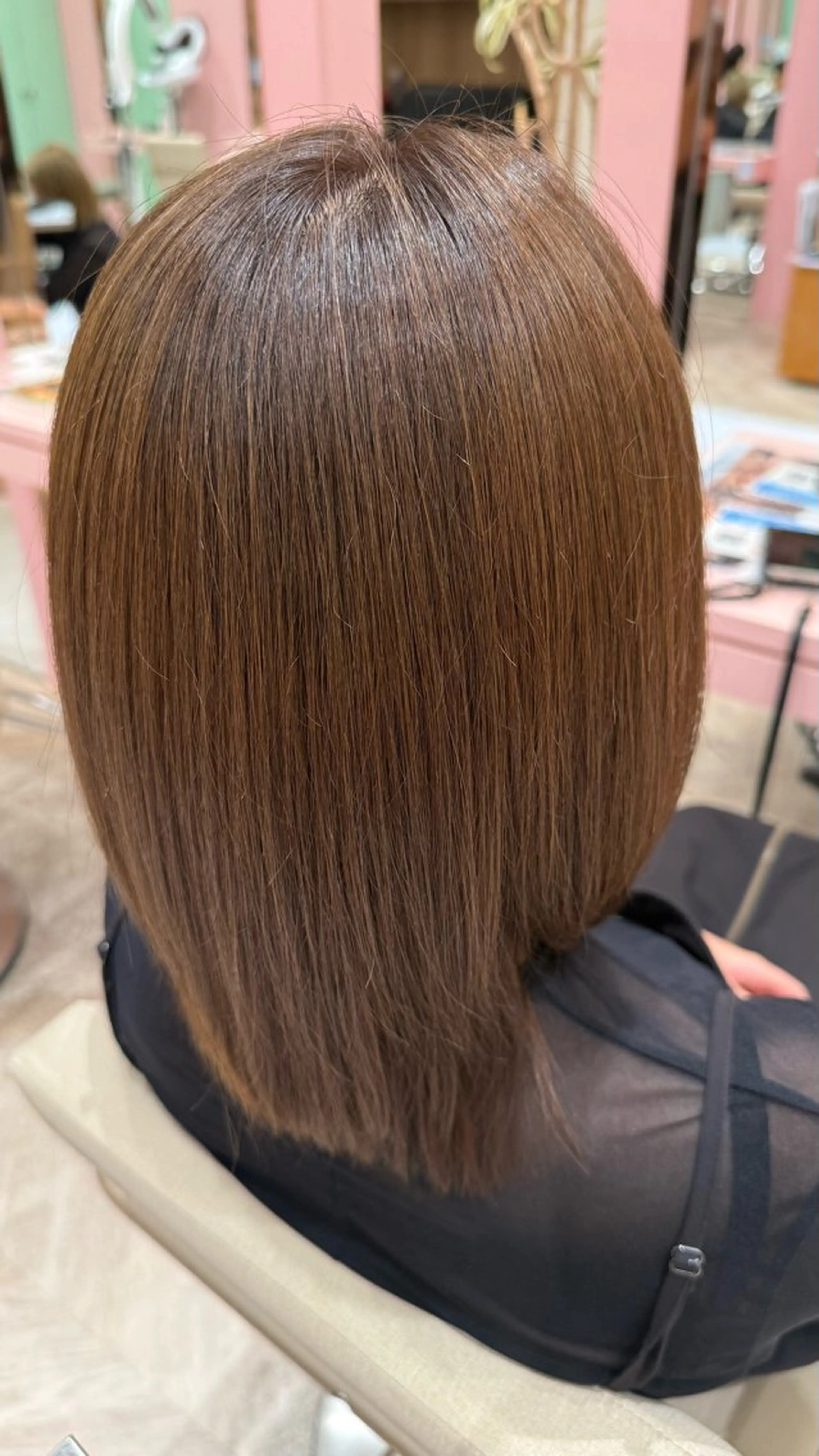 ミディアム カラー ヘアカラー 橘 芽久美のヘアスタイル