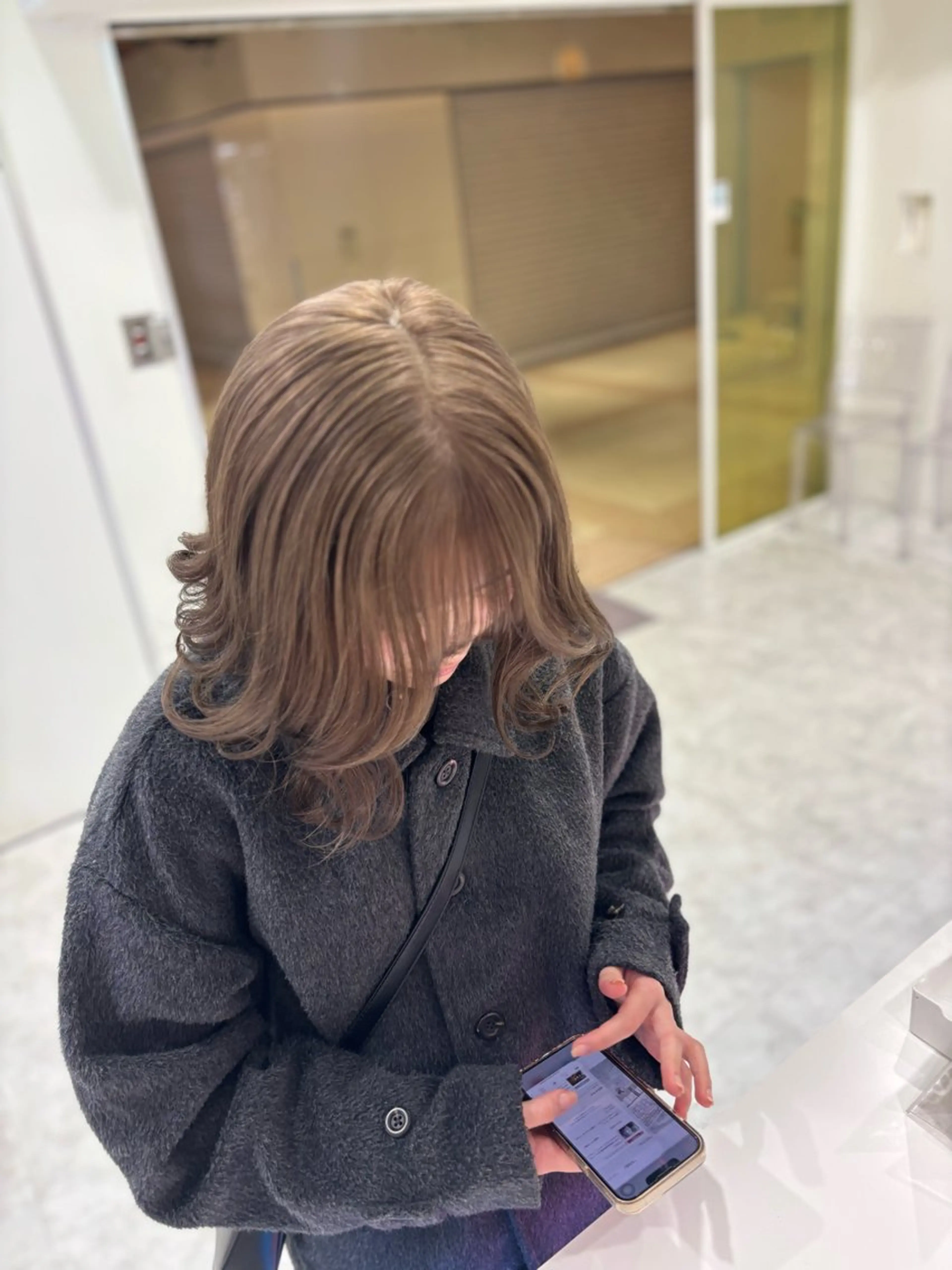ミディアム カラー ヘアカラー 大人っぽベージュ🤍 当日予約◎ヒロトのヘアスタイル