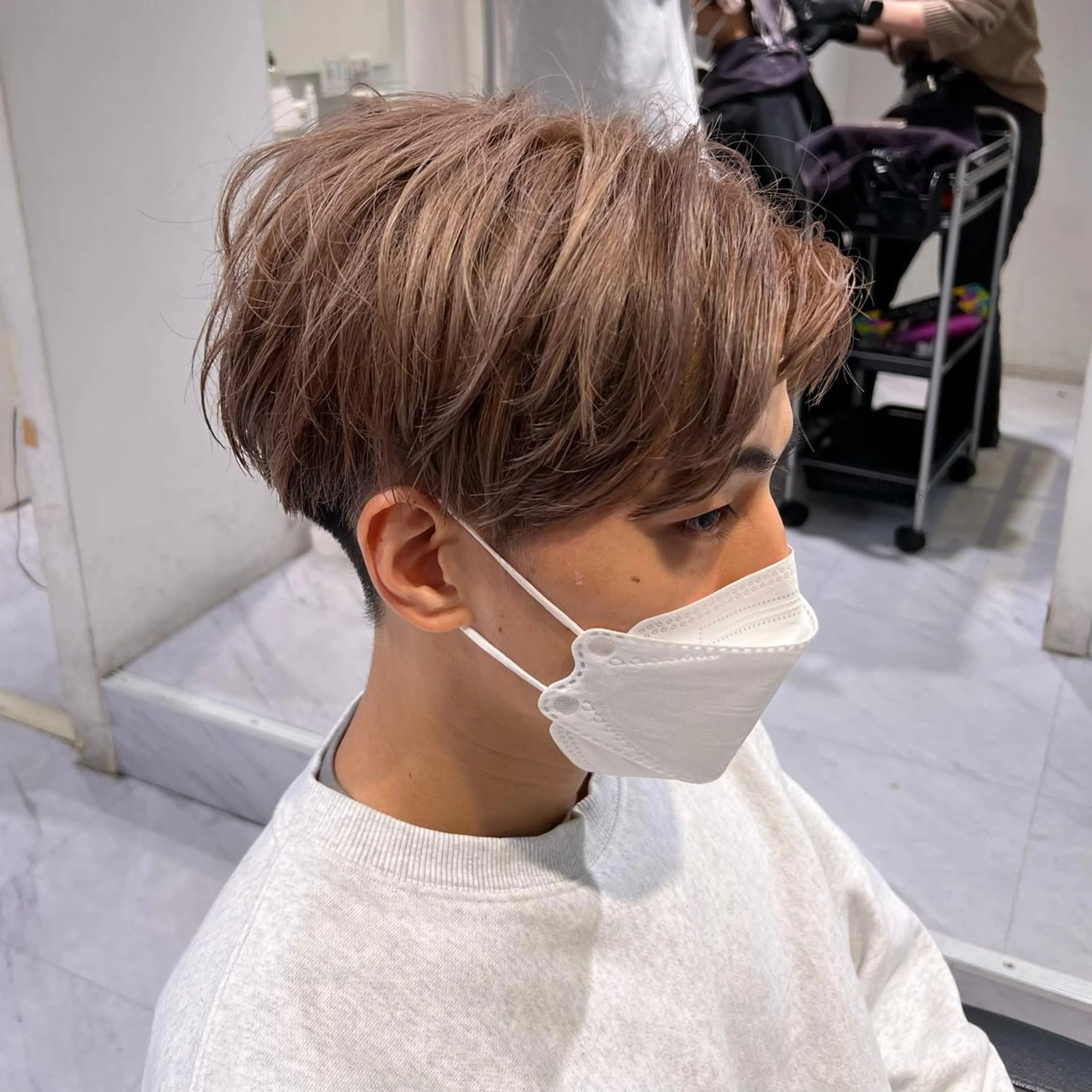 ショート カラー パーマ メンズ ヘアカラー 🔥札幌No.1🥇 パーマ特化美容師🔥のヘアスタイル