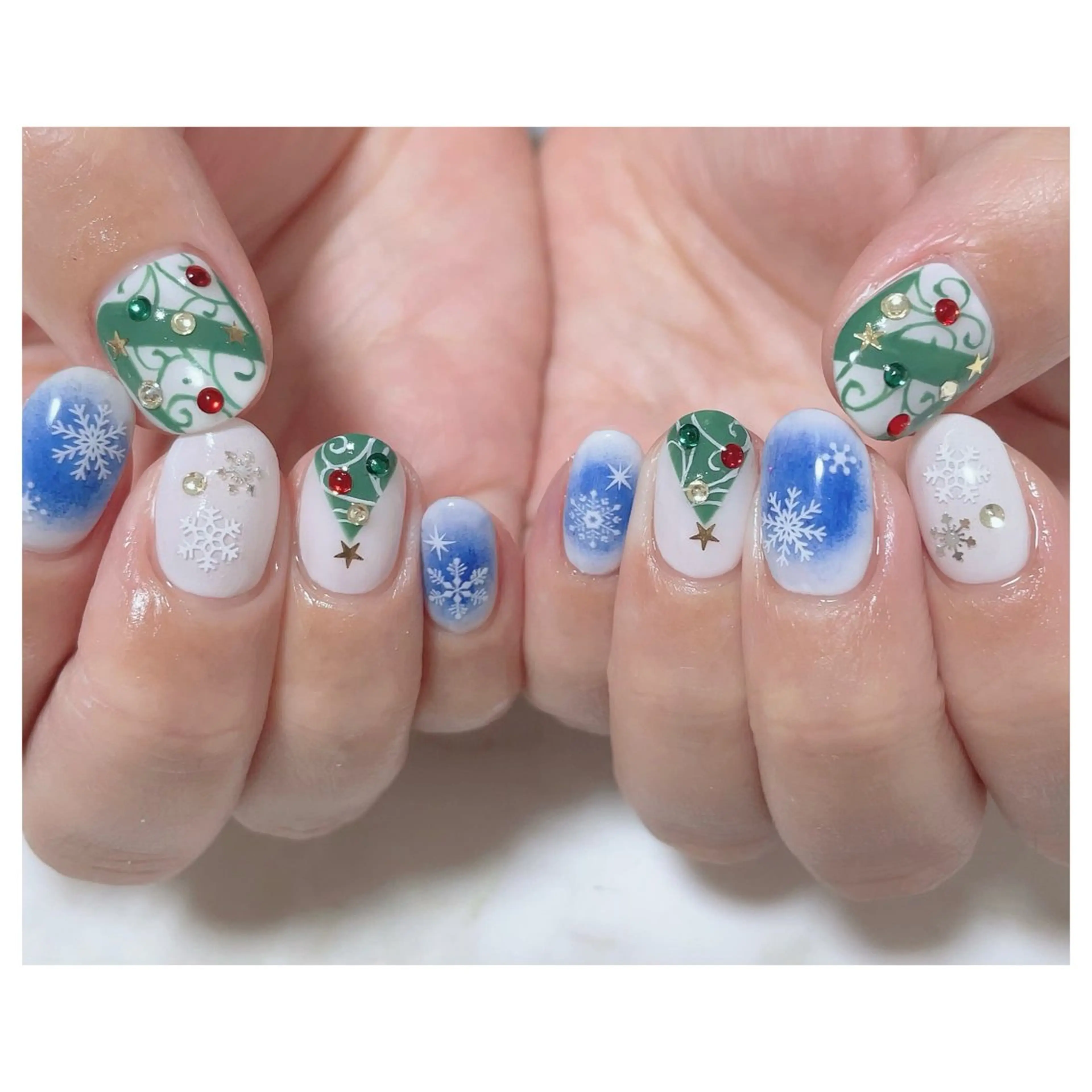 ネイル 持ち込み 冬ネイル クリスマス nail studio qute所属・Nailist Kitaniのネイルデザイン