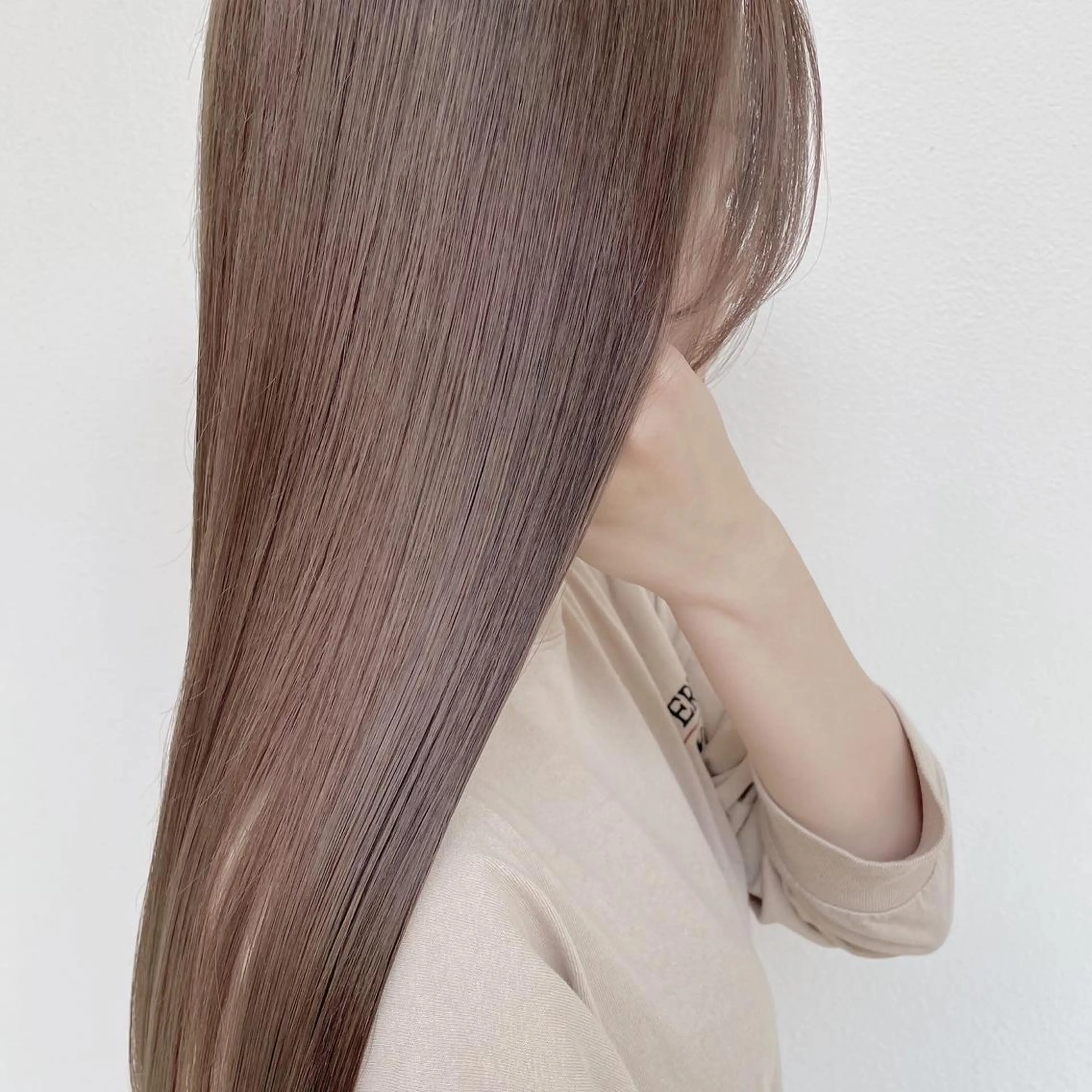 ロング カラー mimiiy梅田 中崎町ハイトーンのヘアスタイル