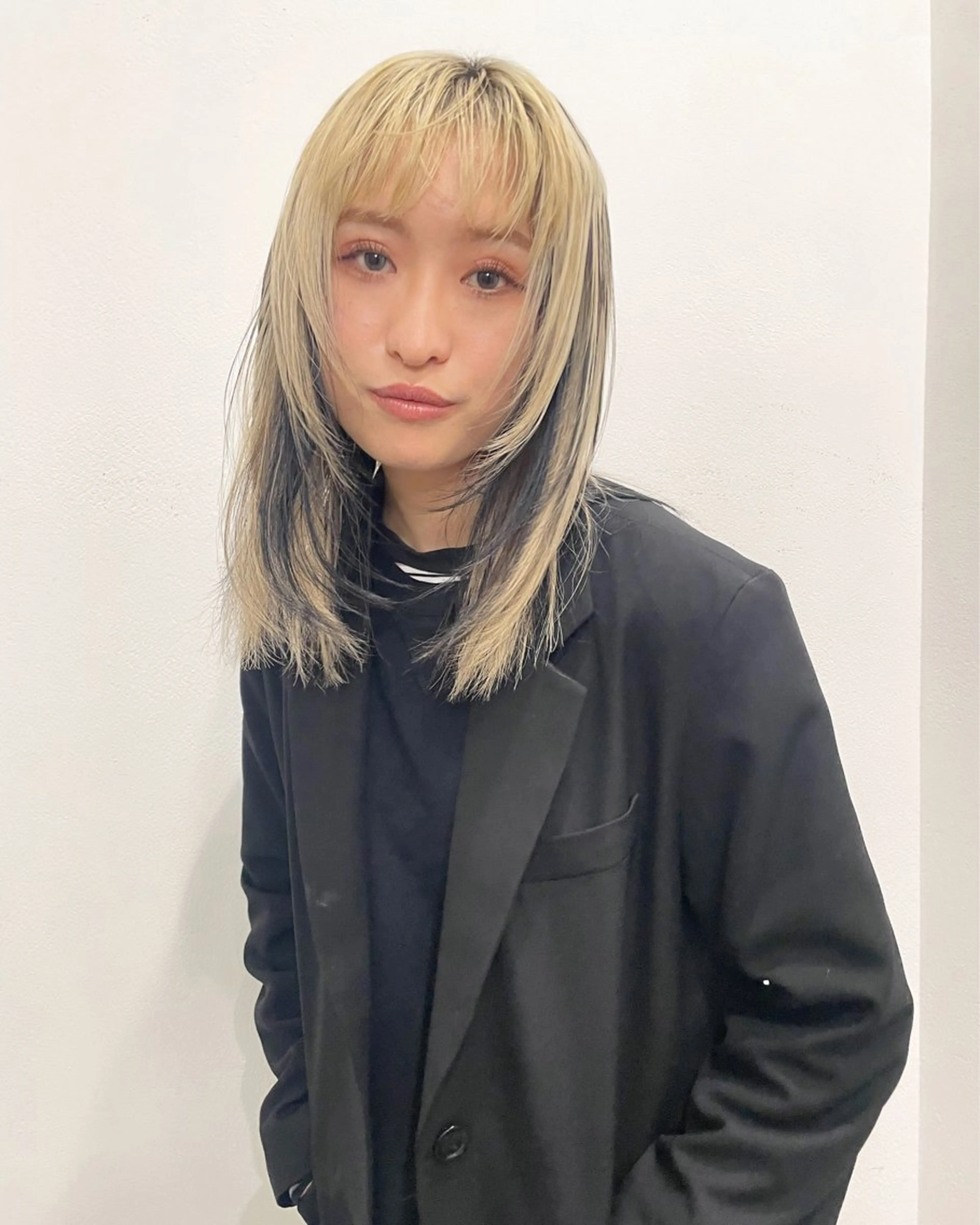 ミディアム カラー ブリーチ ケアブリーチ デザインカラー レイヤーカット HIBIKI/原宿 ハッシュカット🪄のヘアスタイル