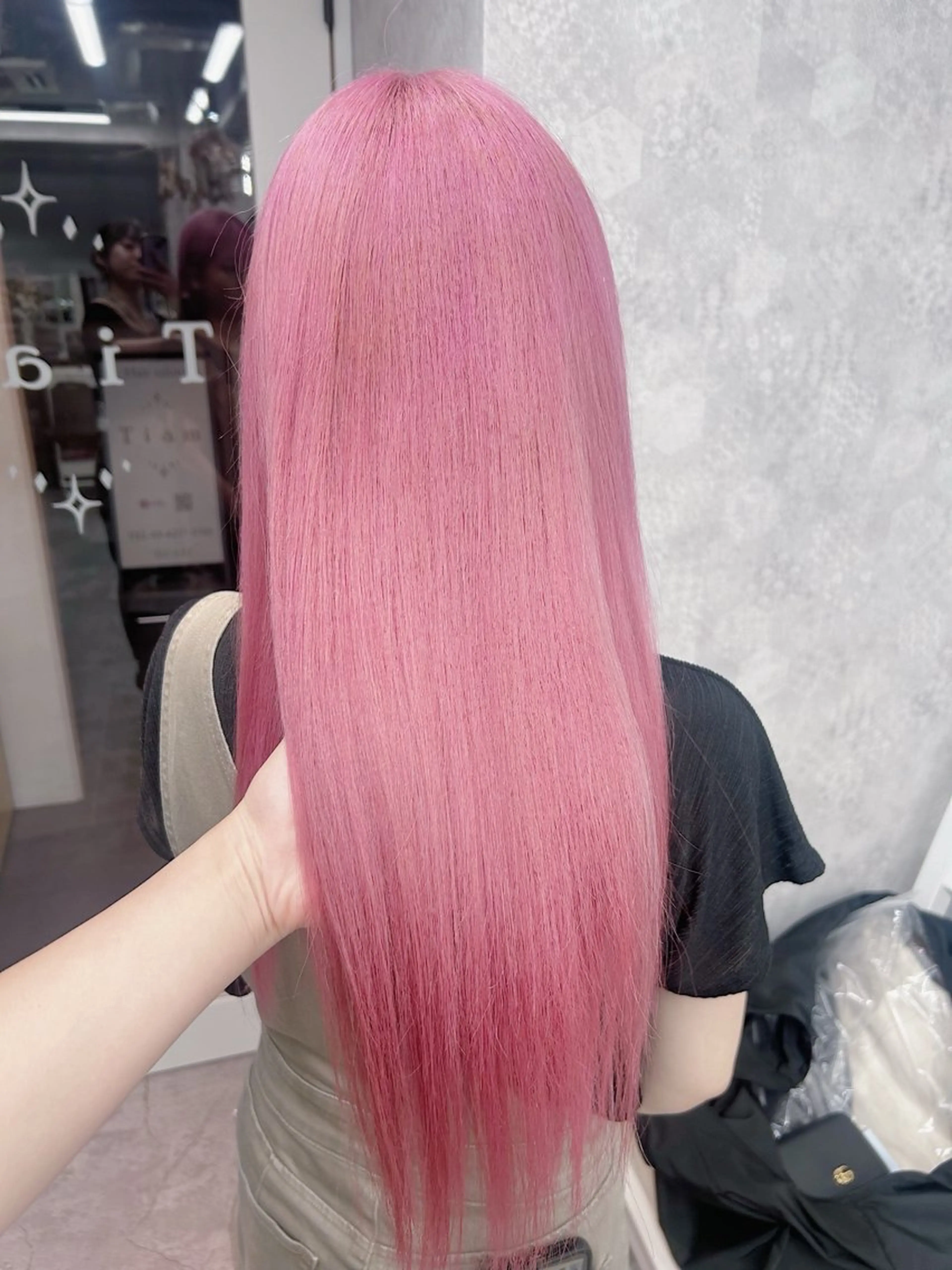 ロング カラー カット ヘアカラー トリートメント 💕誰より可愛い💕 ピンク🎀YUUKAのヘアスタイル