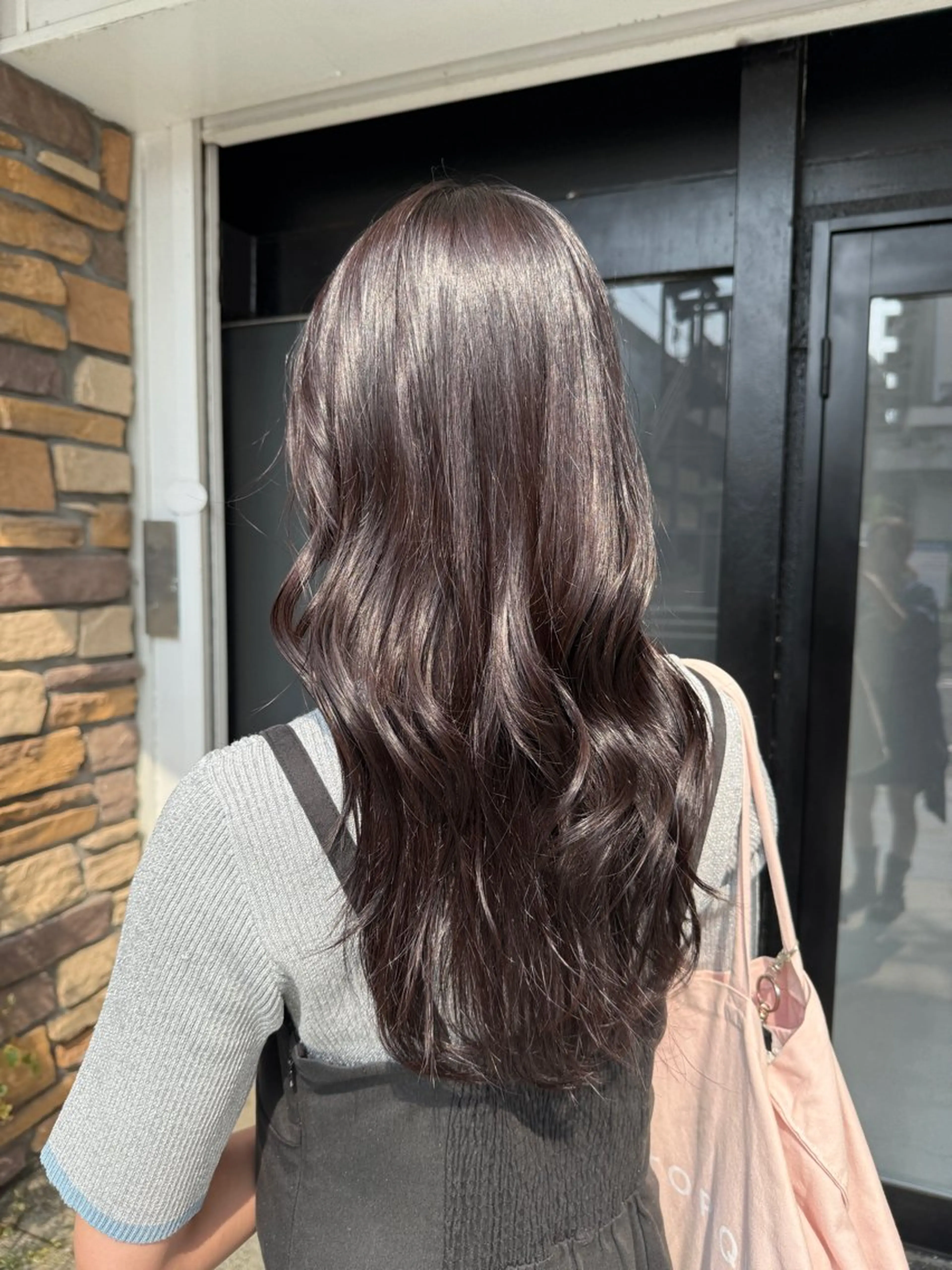 ロング カラー ブラウンカラー ラベンダーカラー カット ヘアカラー トリートメント 透明感カラー/パーマ 🌀アオノアユミのヘアスタイル