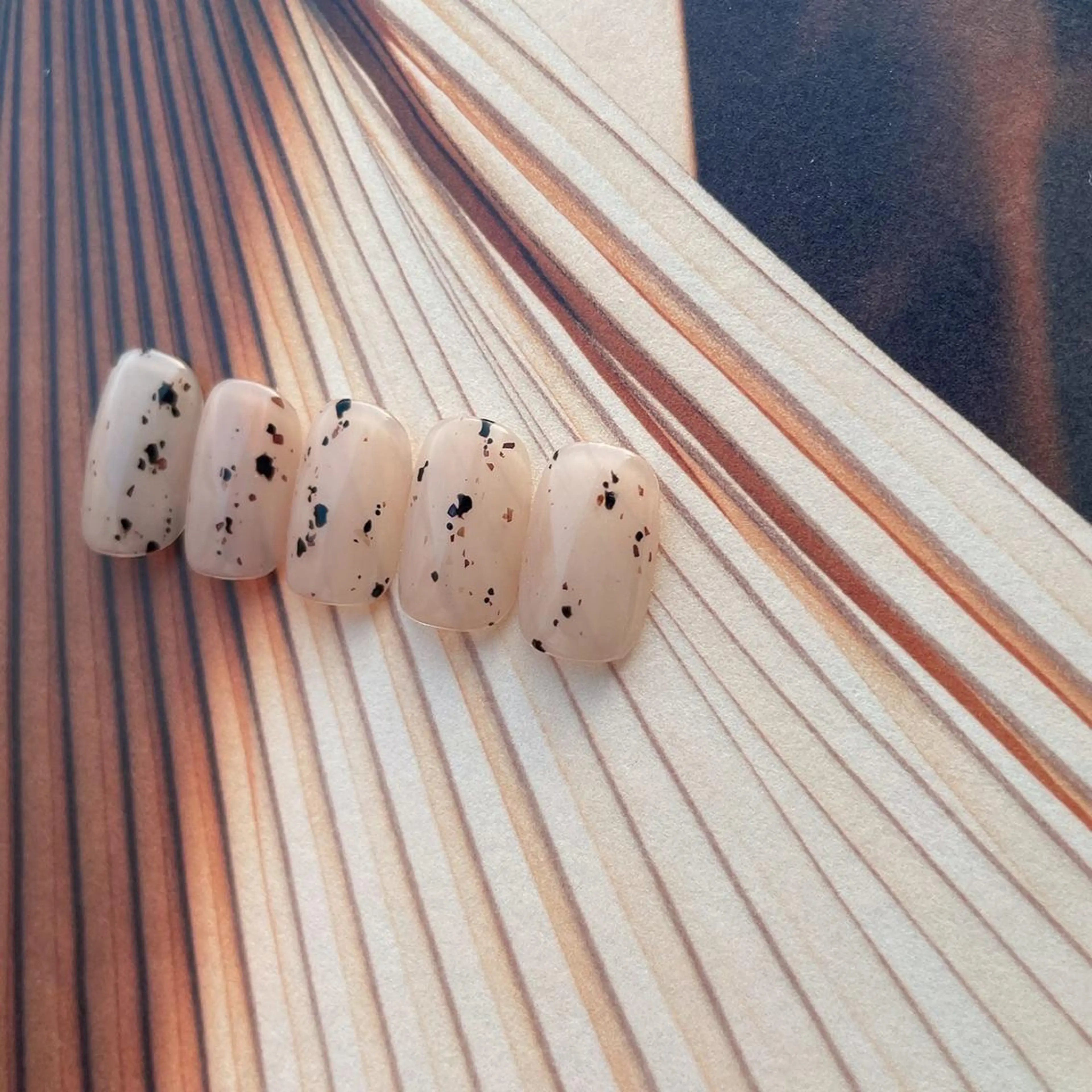 ネイル ハンドネイル lilbondir. chiharuのネイルデザイン