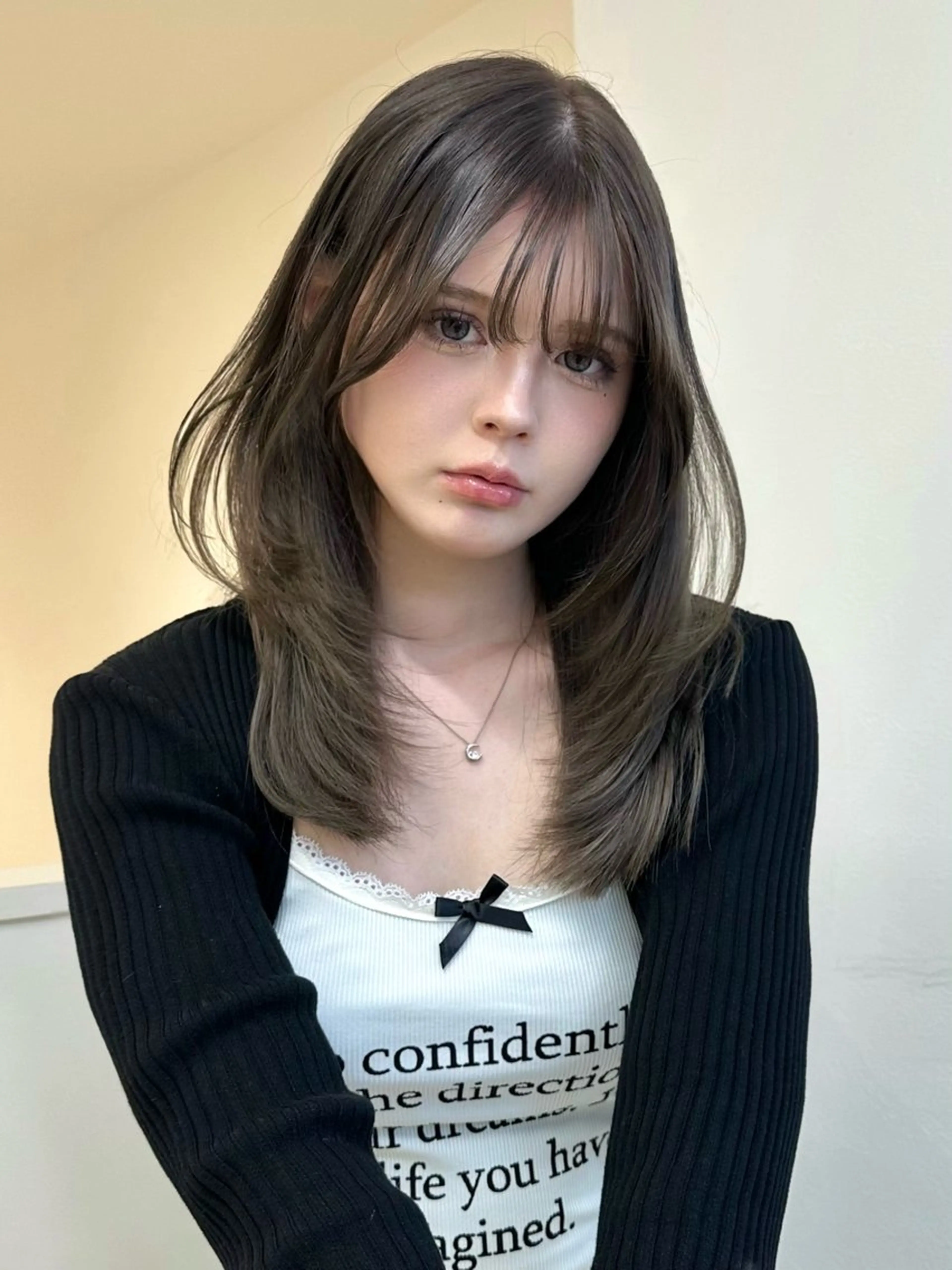 ミディアム ミディアムレイヤー 伸ばしかけ レイヤーカット カット ヘアカラー トリートメント 中韓mix💖 トレンドヘアMIKUのヘアスタイル