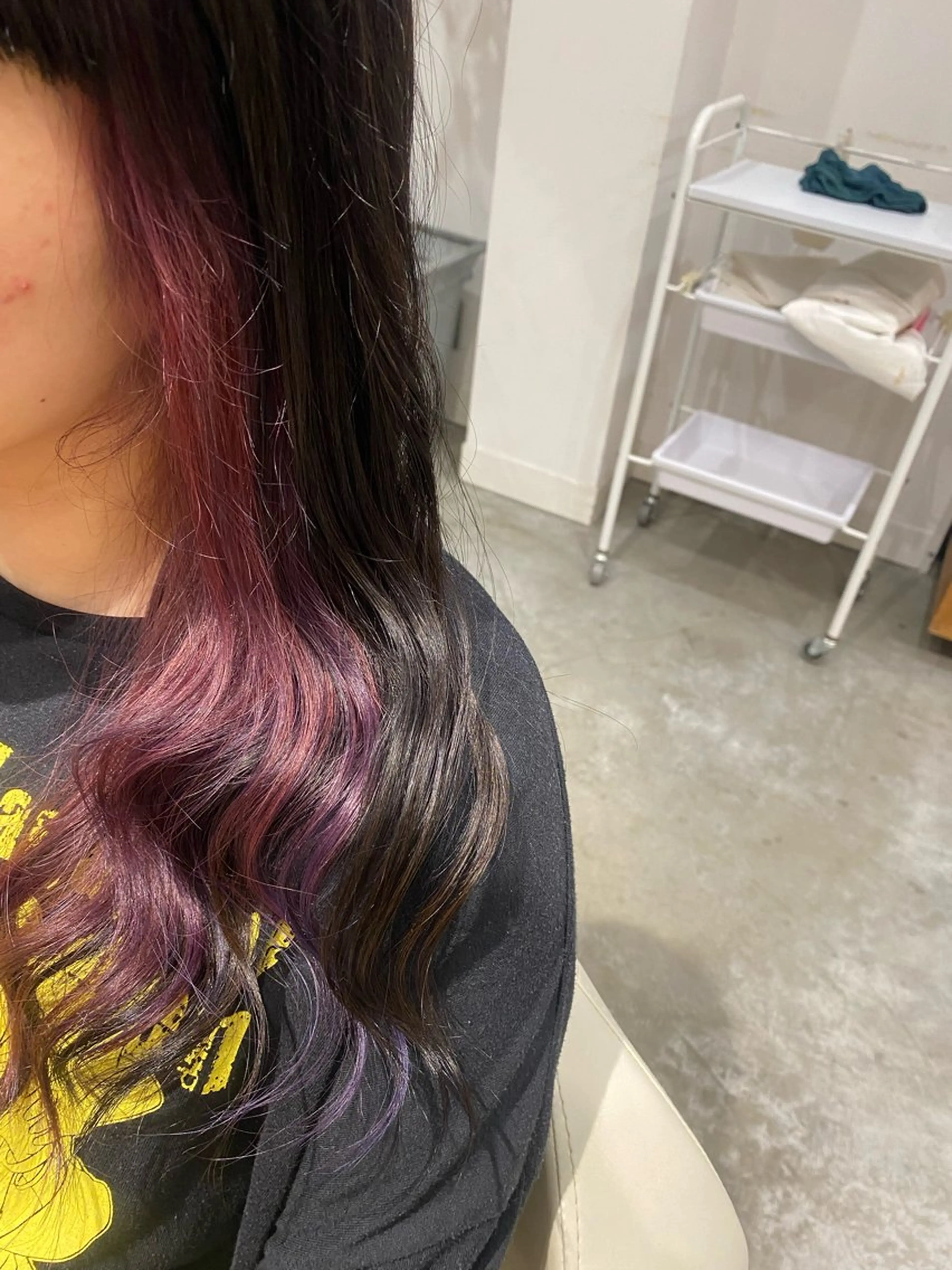 ロング カラー ピンクカラー fulam所属・MIKU ／fulamのヘアスタイル