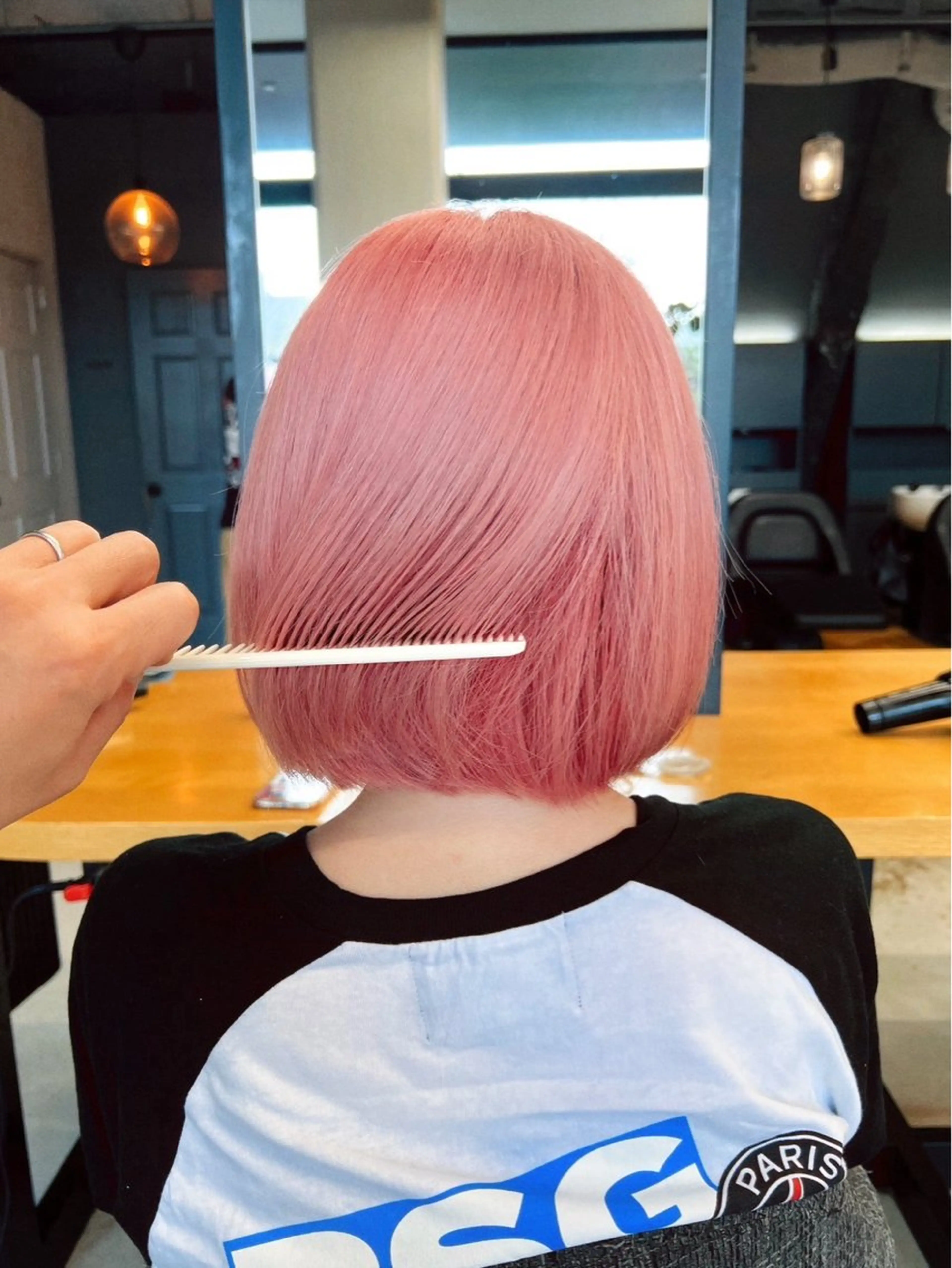 ショート カラー ハイトーンカラー ピンクカラー ボブ ヘアカラー トリートメント HAVANA所属・レイヤーカット 似合わせカラーりきやのヘアスタイル