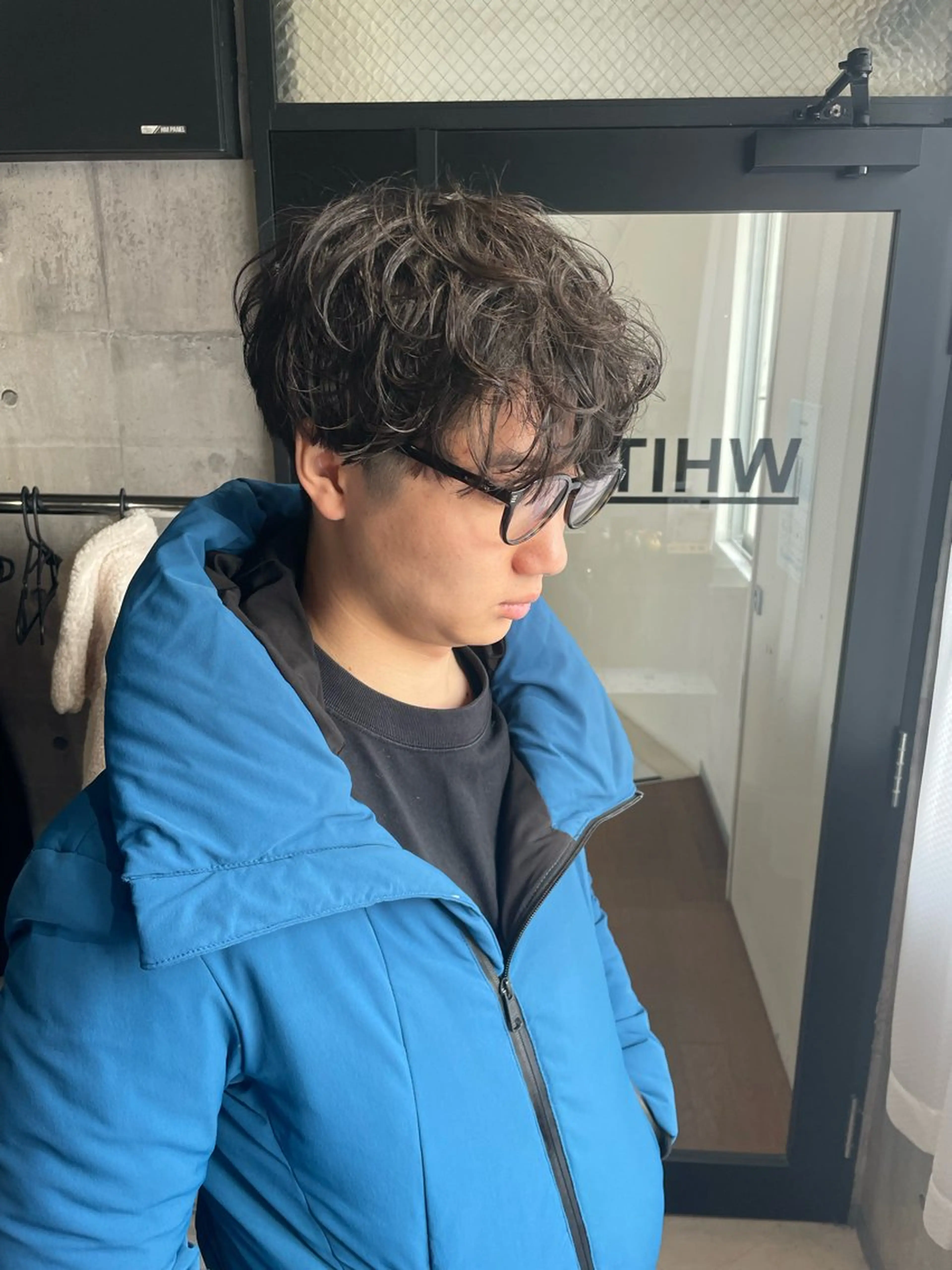 メンズ メンズパーマ 波巻きパーマ カット パーマ トリートメント 髪質改善/艶カラー Hiroakiのヘアスタイル