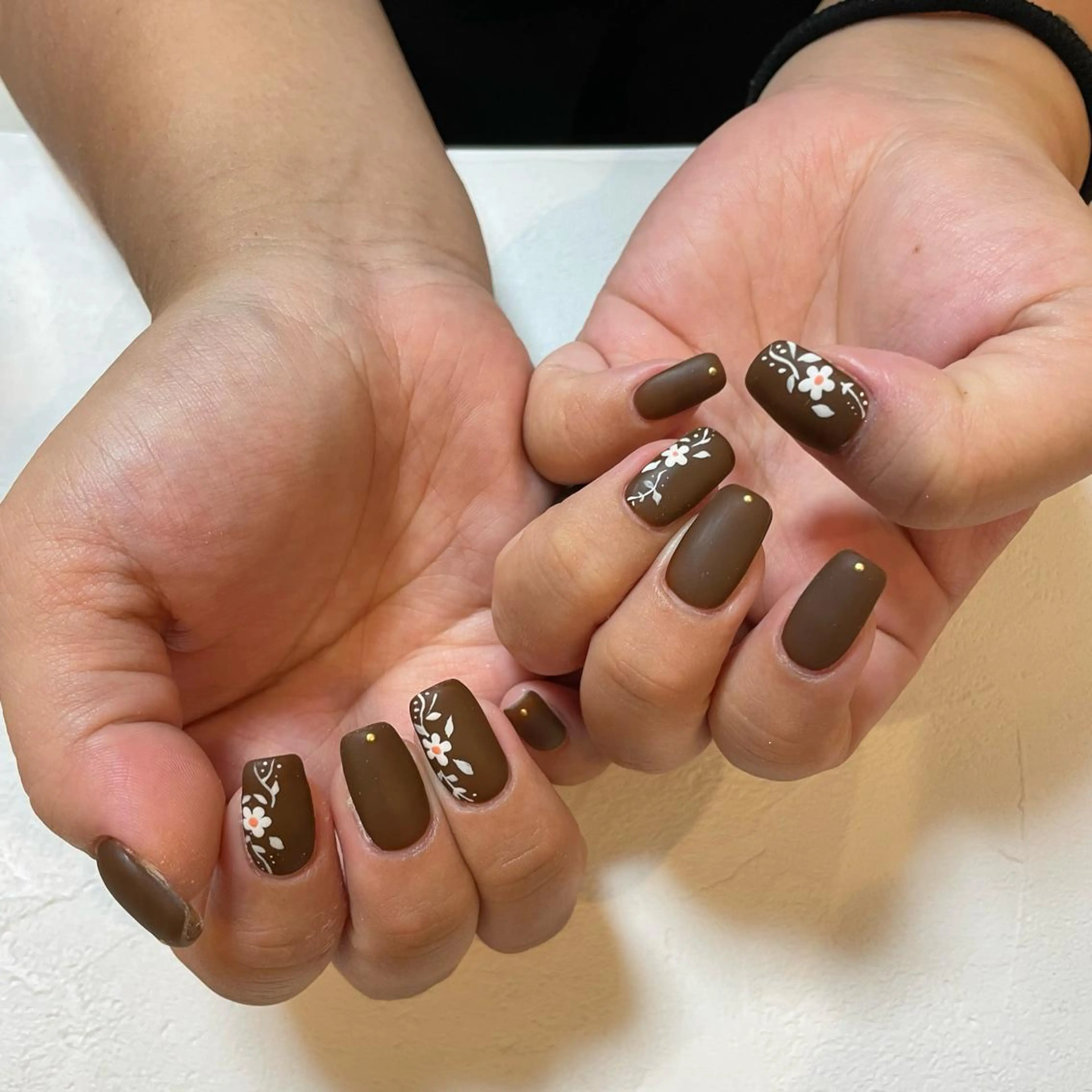 ミディアム ネイル アートネイル マットネイル Re:st〔リスト〕所属・ayane Re:st〔リスト〕のネイルデザイン