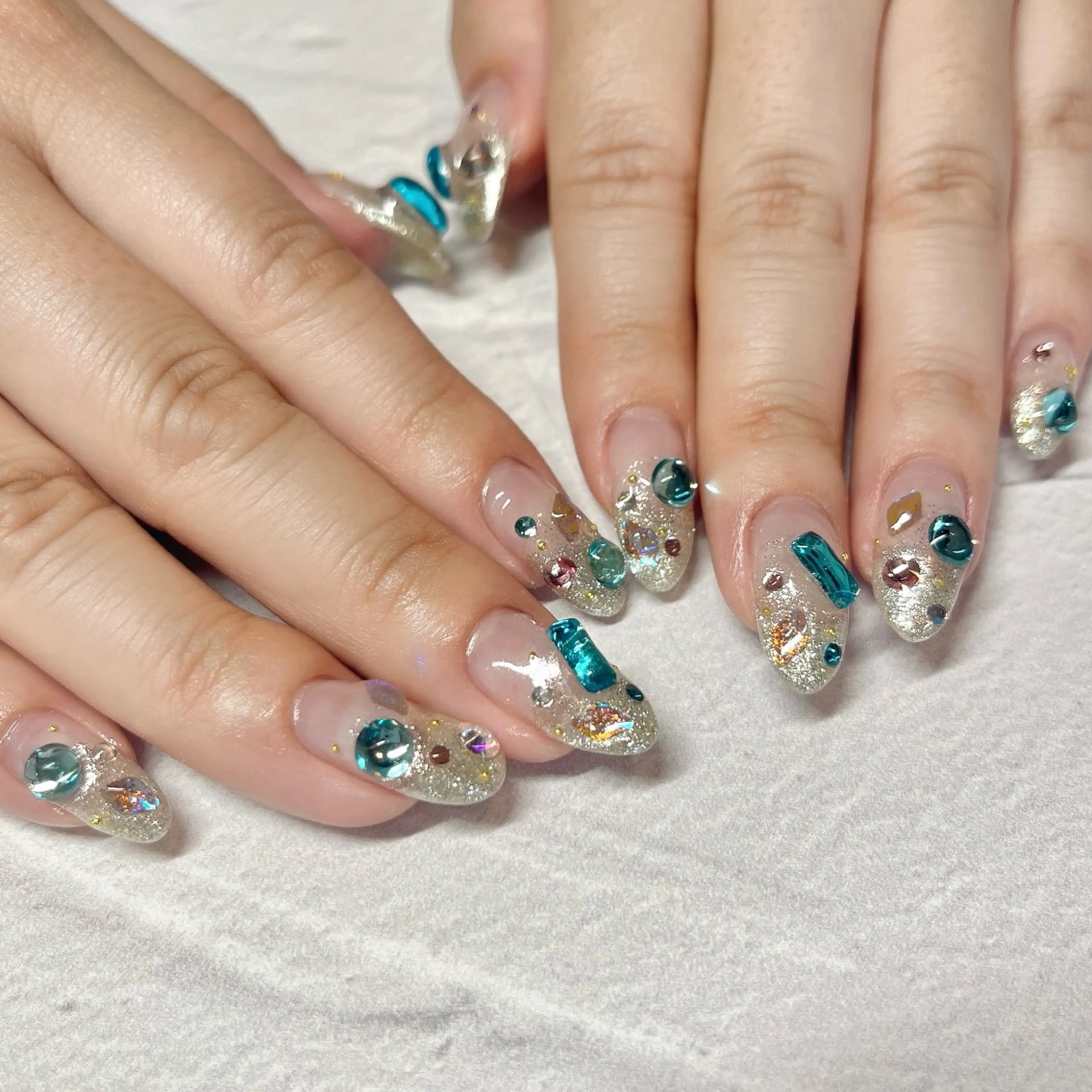 ネイル li___nail 31のネイルデザイン