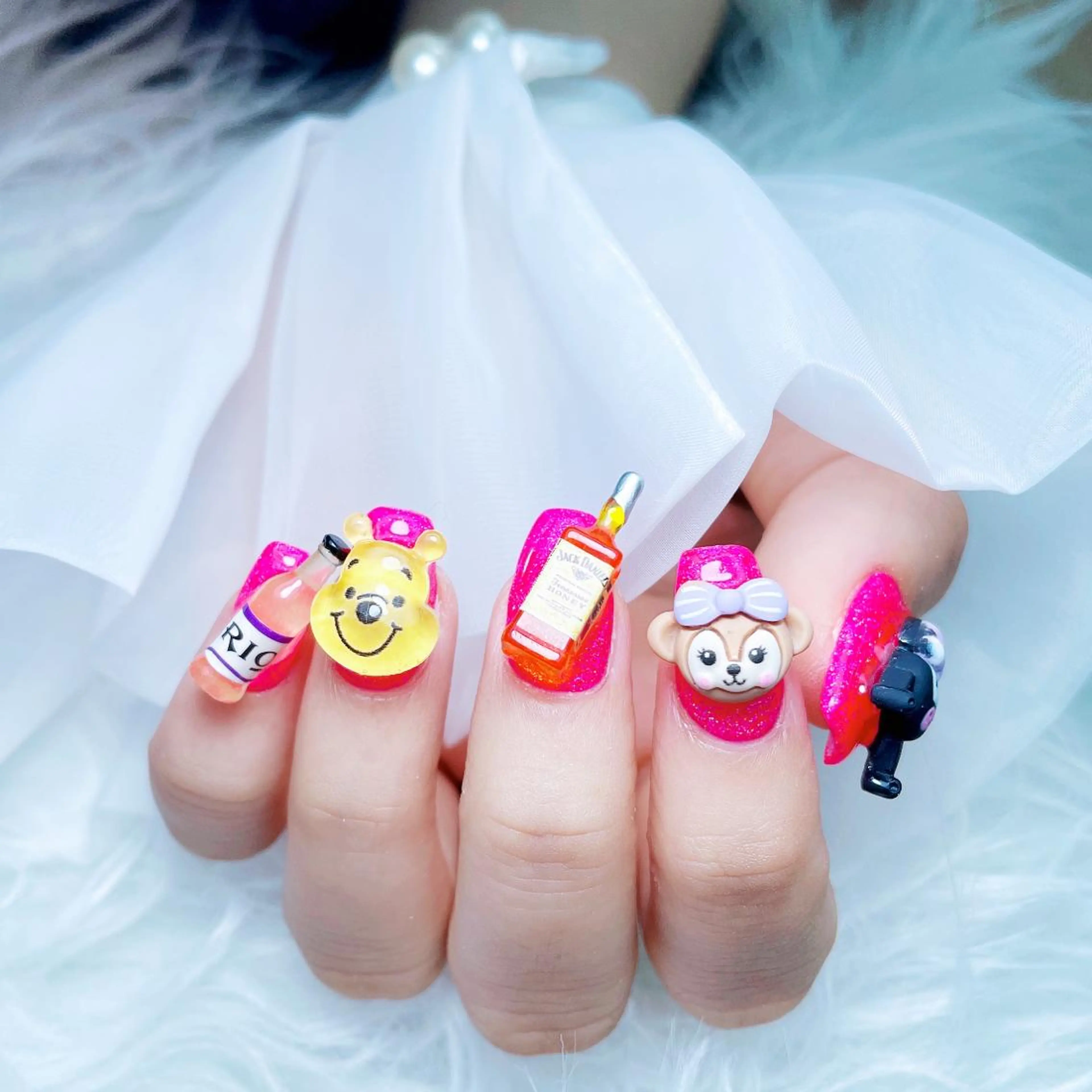 ネイル クリアネイル フラワーネイル グラデーション キラキラネイル マグネットネイル ハンドネイル NailPrincess所属・princess スカルプ専門店のネイルデザイン