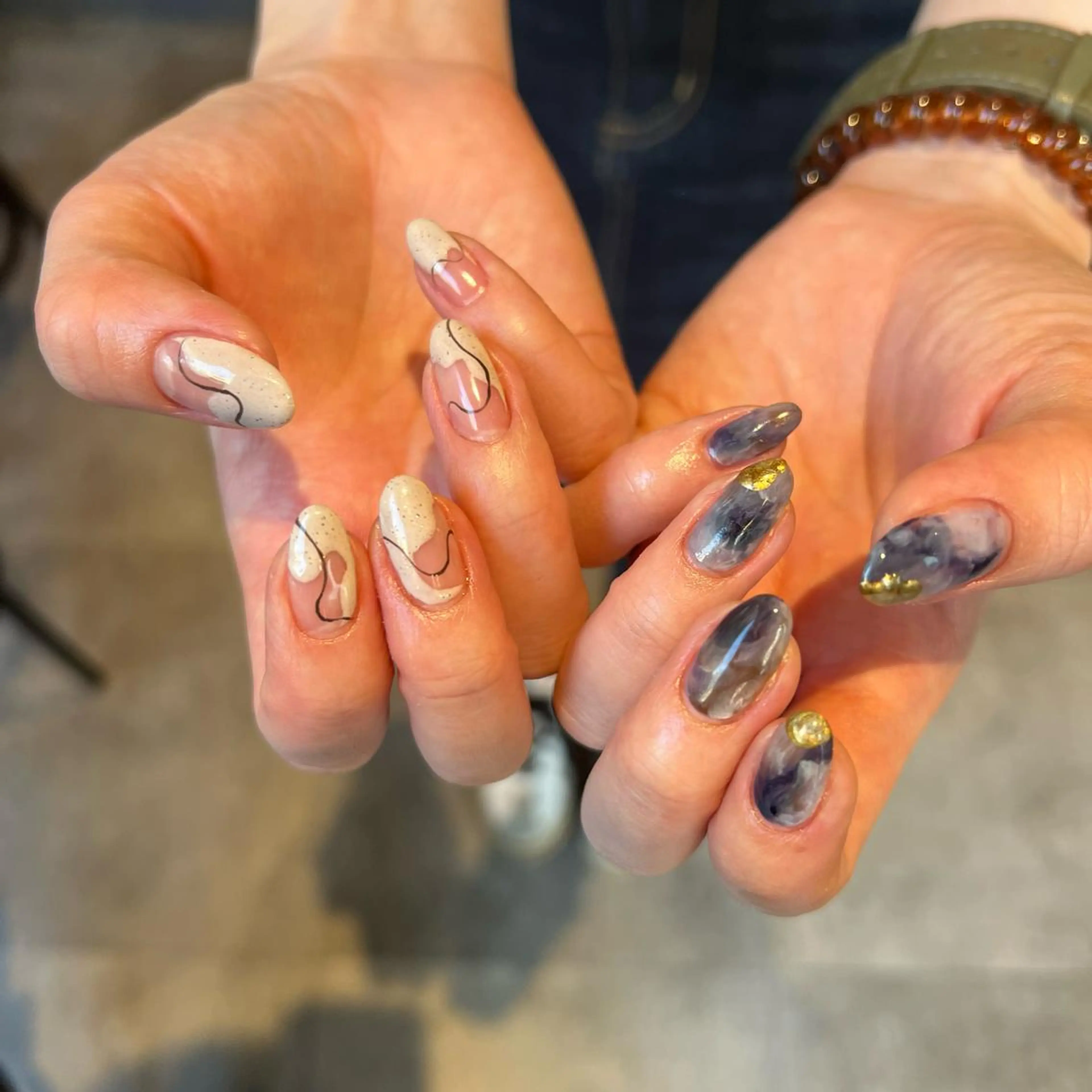 ネイル ジェルネイル ニュアンスネイル パラジェル sode shioriのネイルデザイン