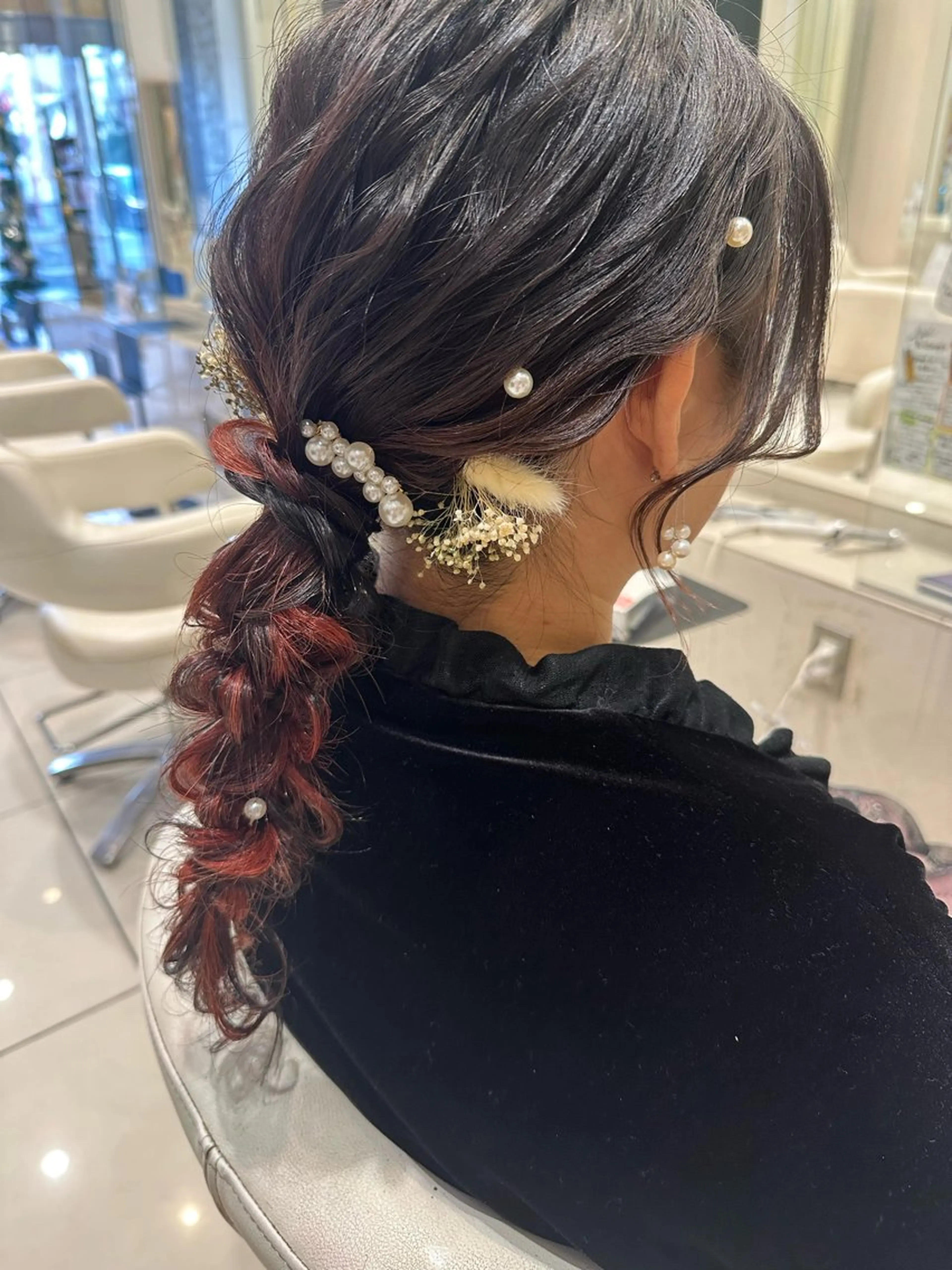 ヘアアレンジ ヘアセット 🍒ブリーチなし Wカラー🍒yuiのヘアスタイル