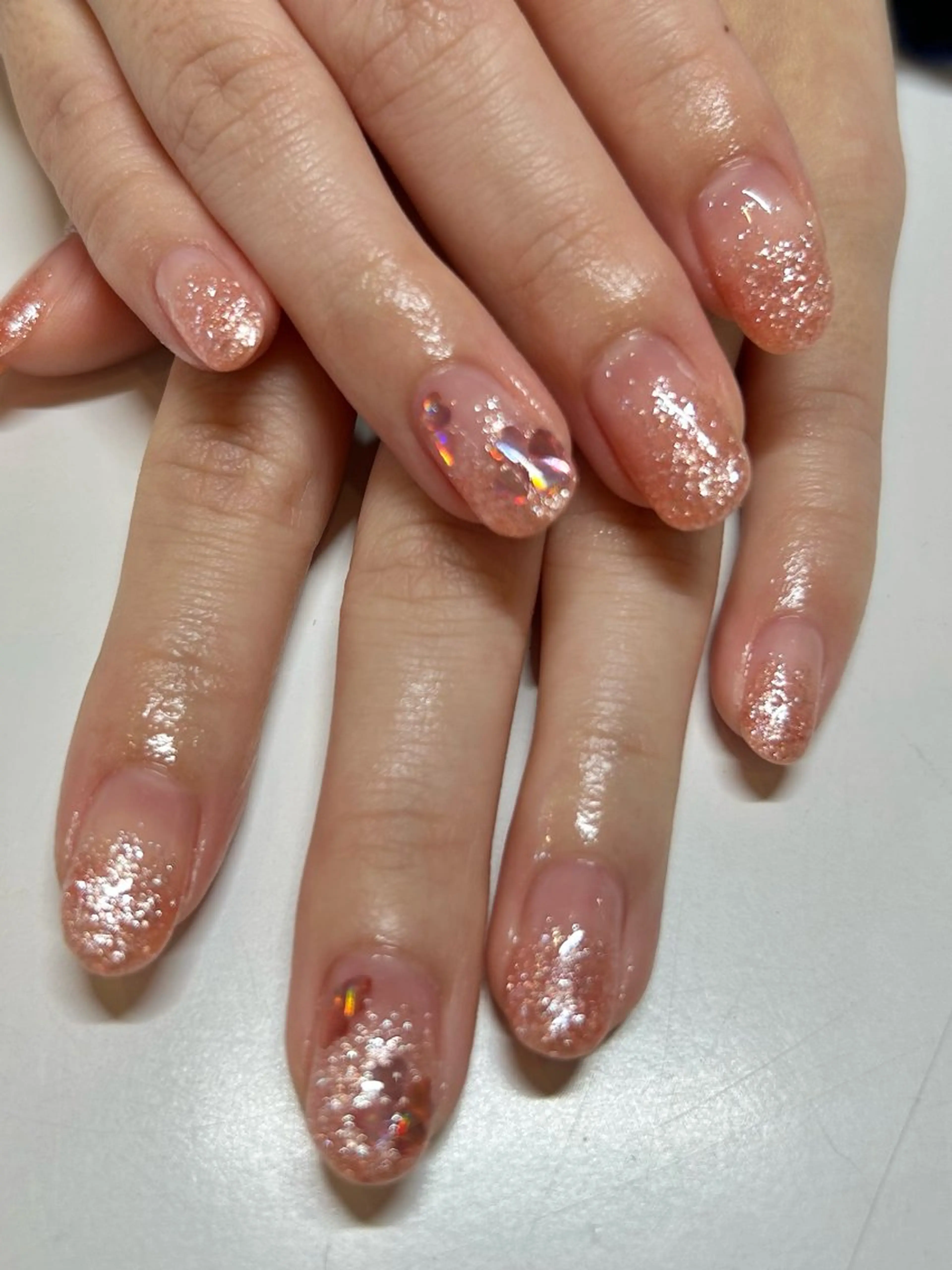 ネイル アートネイル ラメ(グリッター) ピンク 春ネイル maninail ayaのネイルデザイン