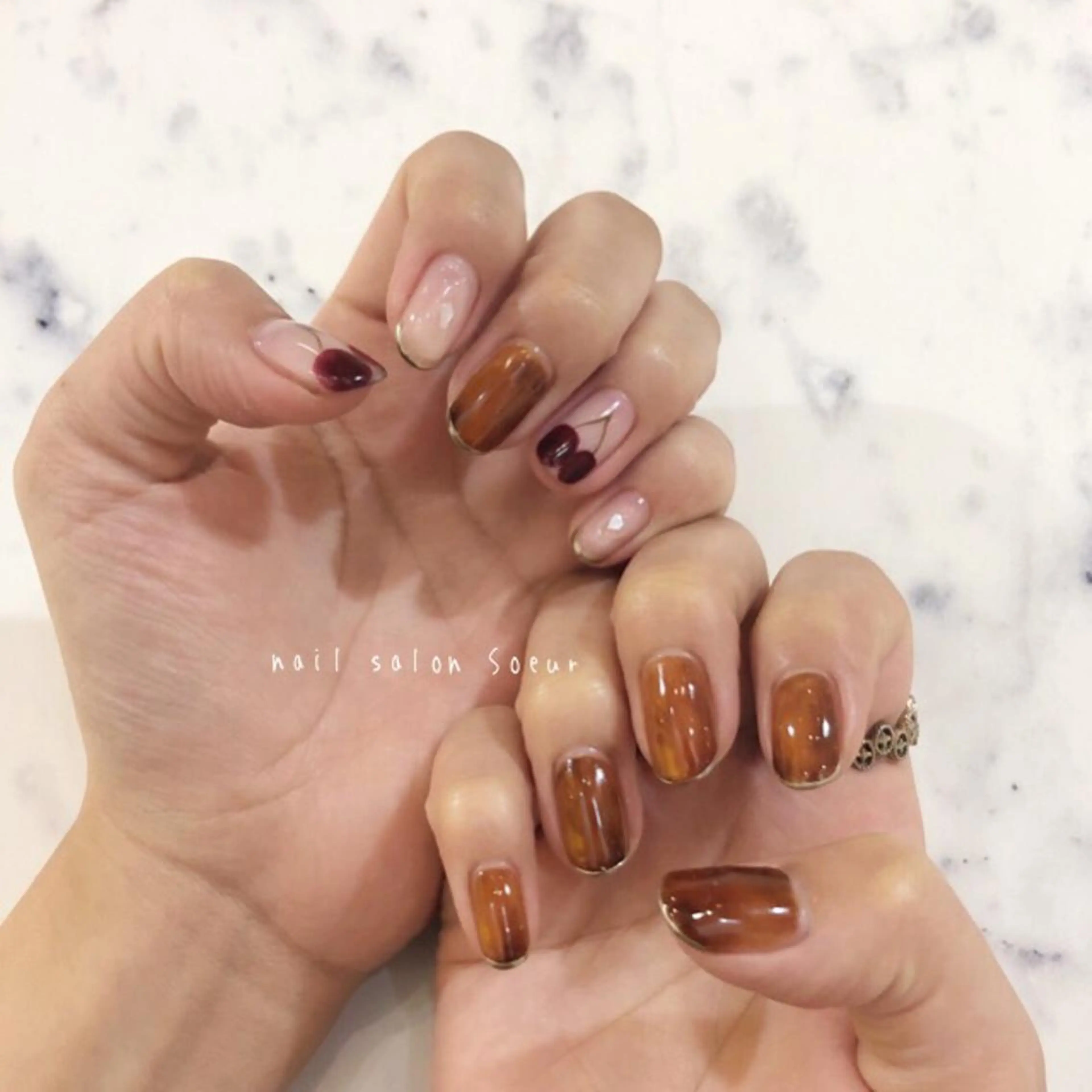 ネイル アートネイル べっ甲ネイル ジェルネイル 持ち込み ハンドネイル nail salon Soeurのネイルデザイン