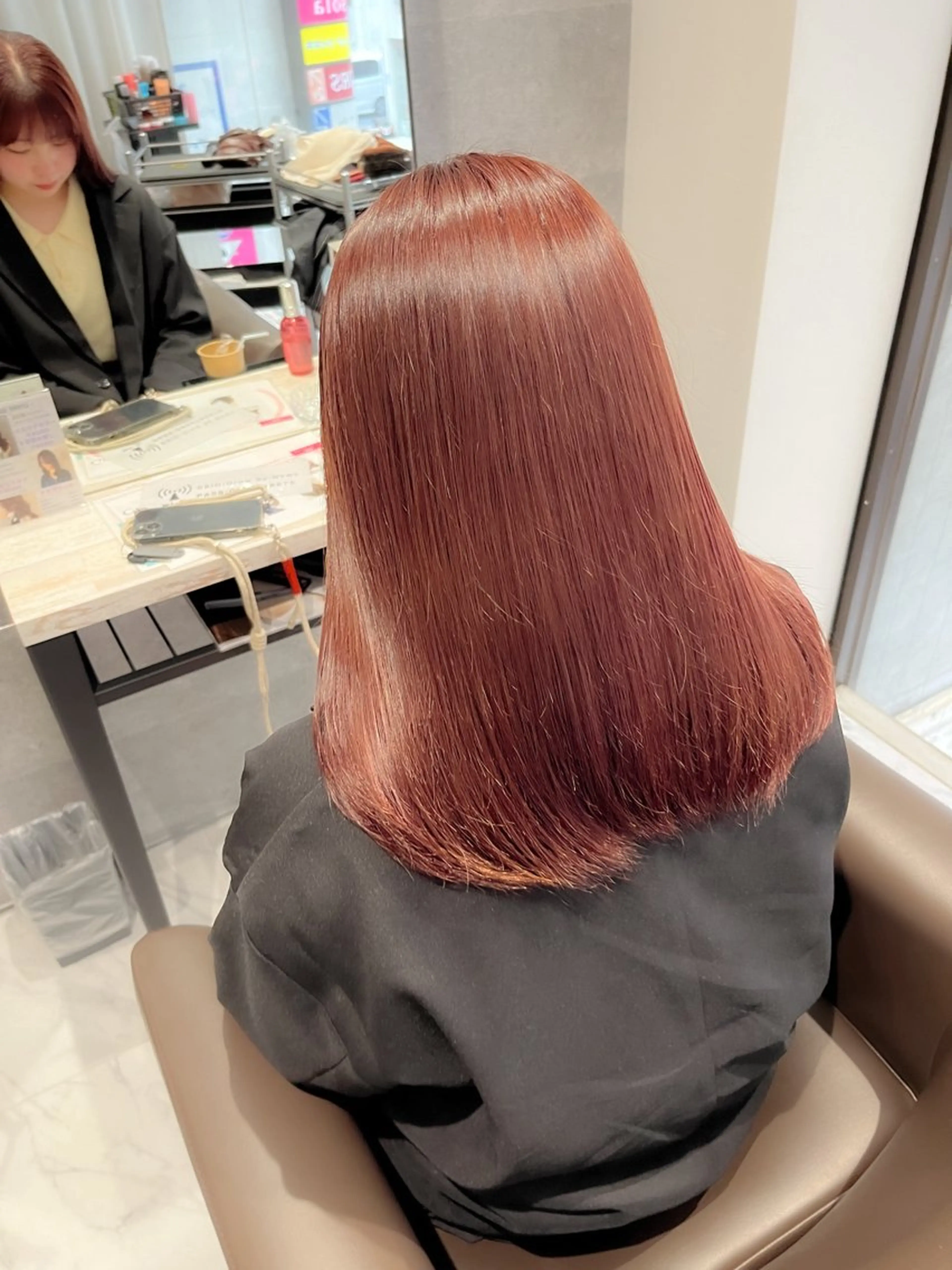 ミディアム カラー ヘアカラー 坂本 理輝のヘアスタイル