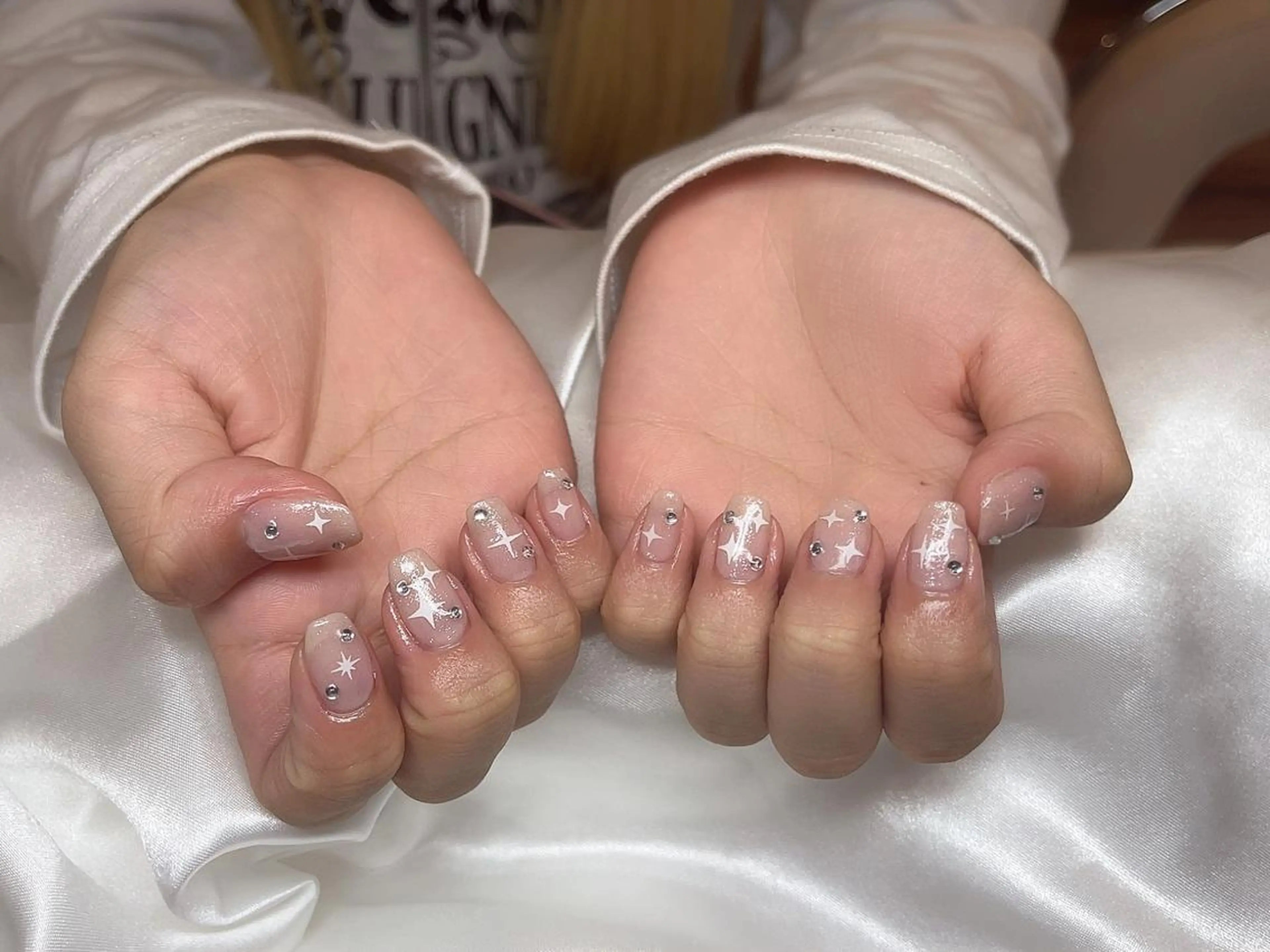 ネイル 持ち込み モンナ CCのネイルデザイン