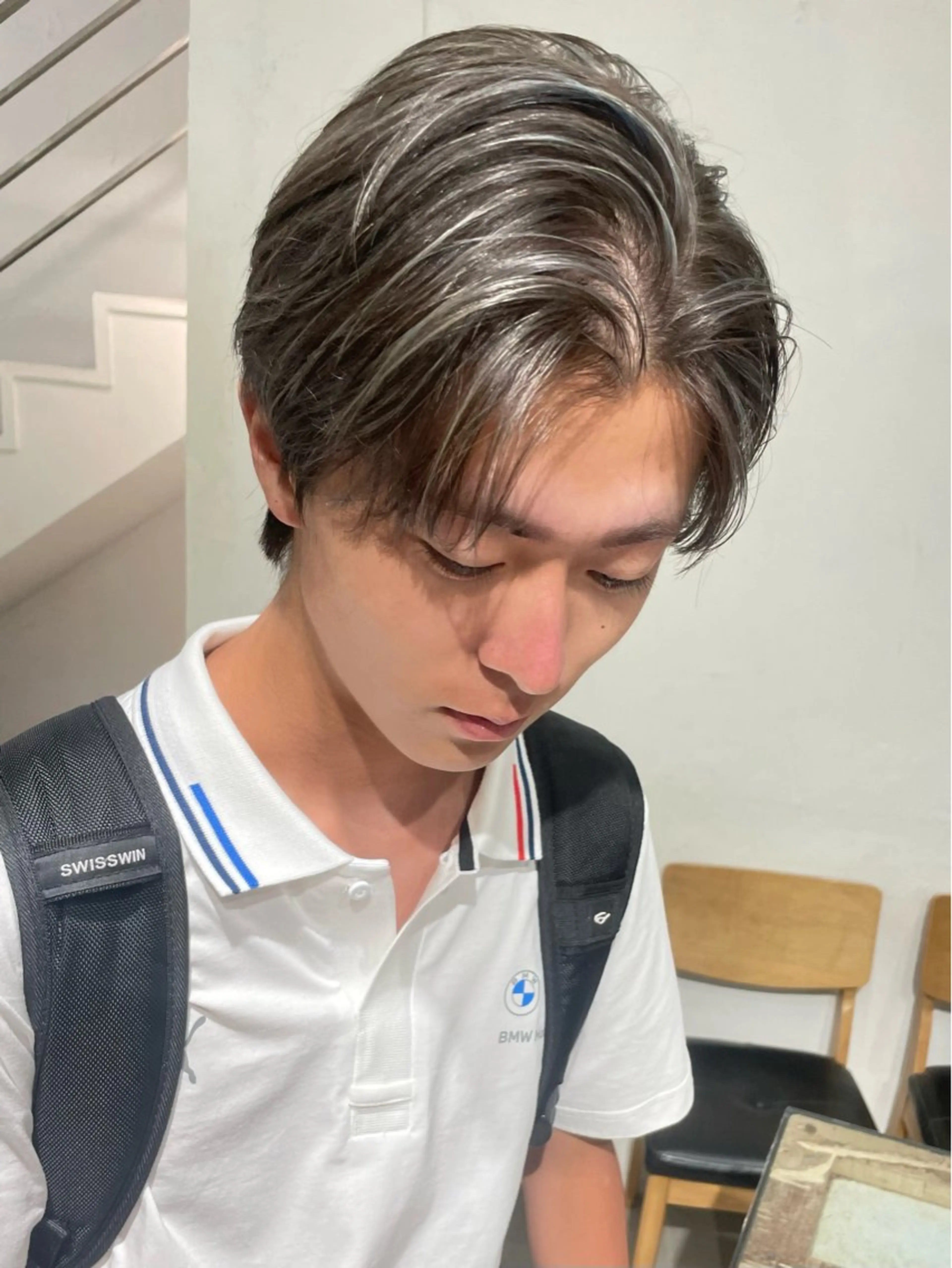 ショート カラー メンズ メンズハイライト ダブルカラー ハイライトカラー ハイライト ヘアカラー トリートメント ヘアセット スパイラルパーマ 🌐hina⭐️のヘアスタイル