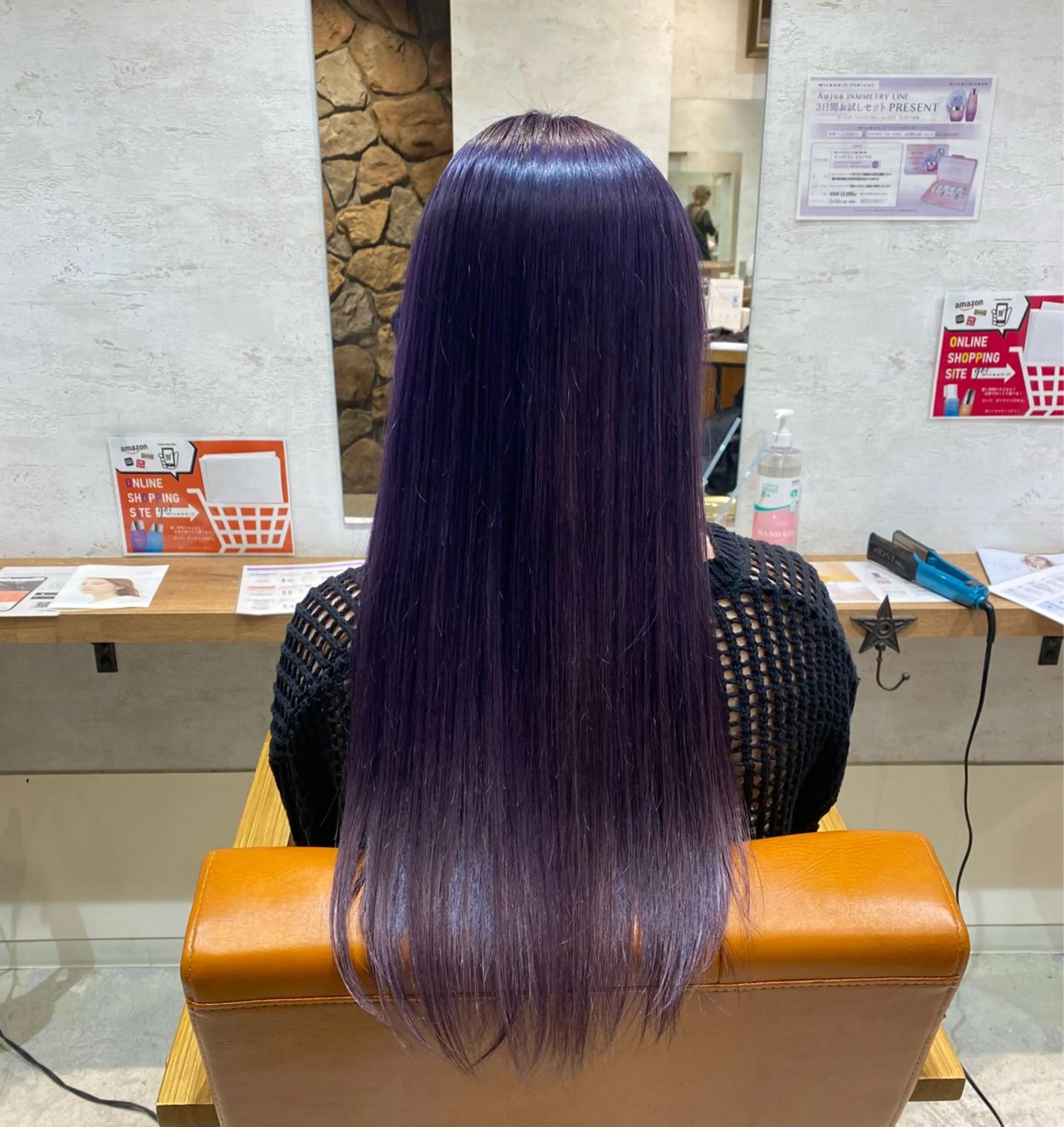 ロング カラー ラベンダーカラー まろやかなベージュ 小池春樹のヘアスタイル