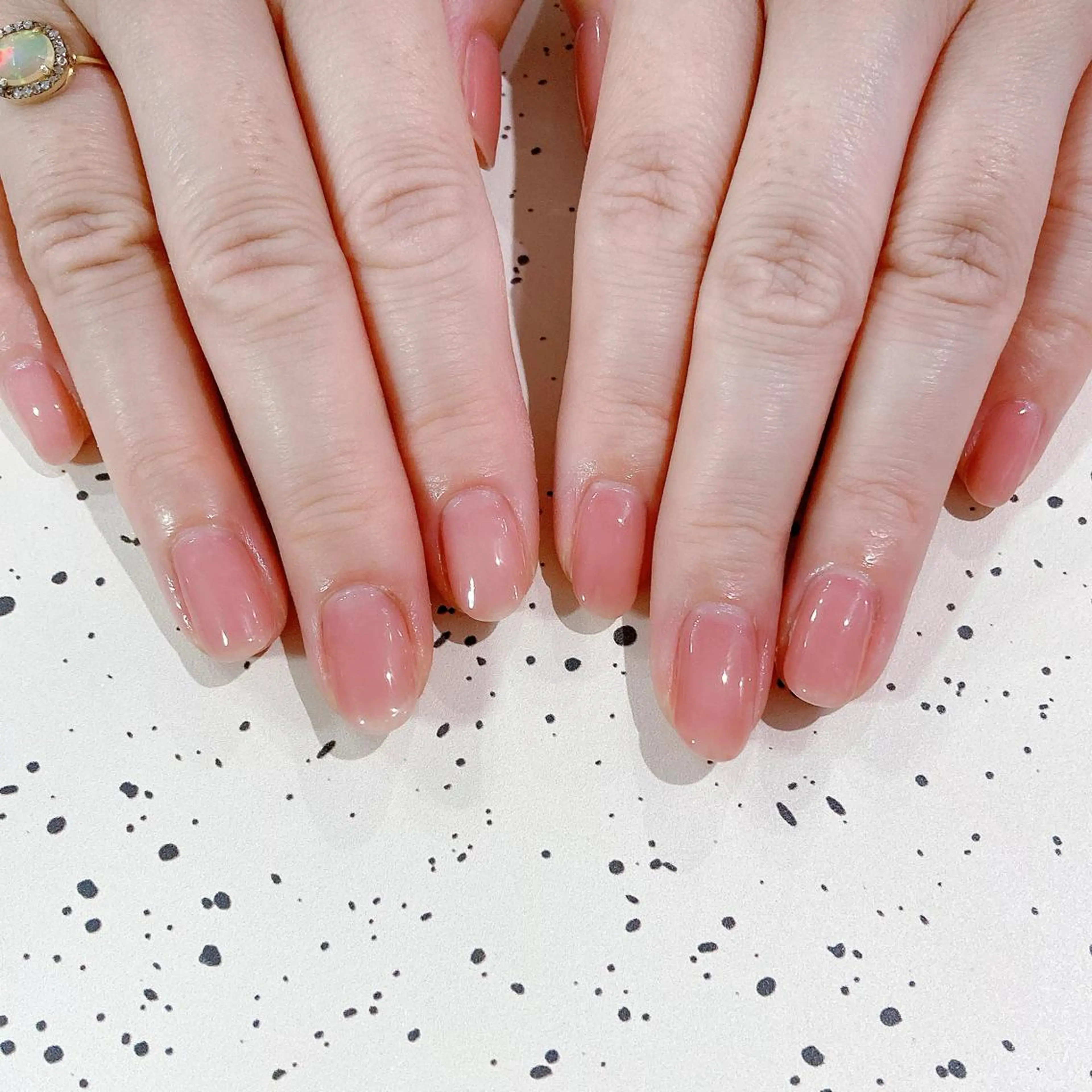 ネイル ジェルネイル オフィスネイル ワンカラーネイル パラジェル ピンク ハンドネイル Nail Kのネイルデザイン