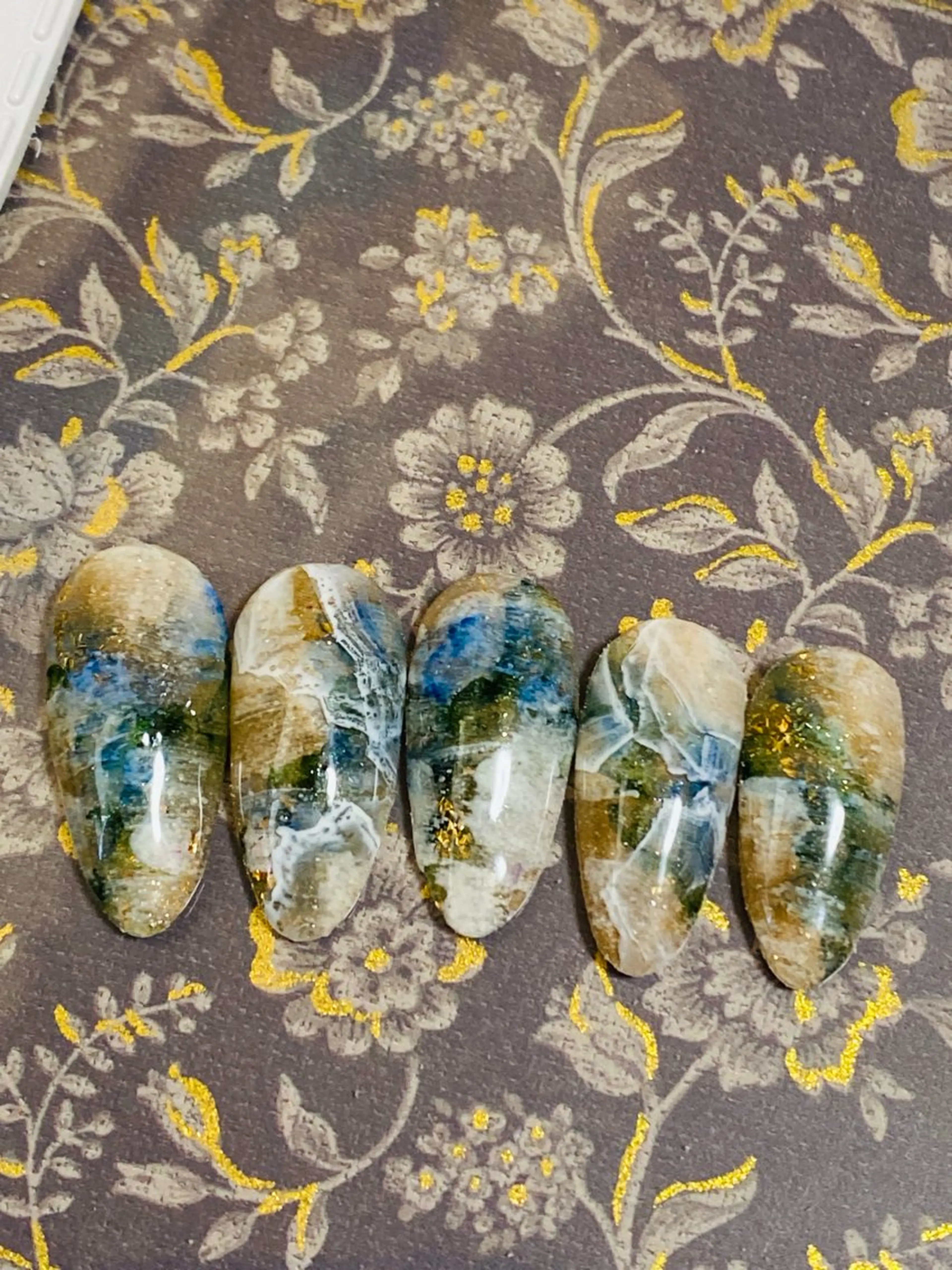 ネイル ニュアンスネイル 自宅ネイルサロン ♦️nuance♦️のネイルデザイン