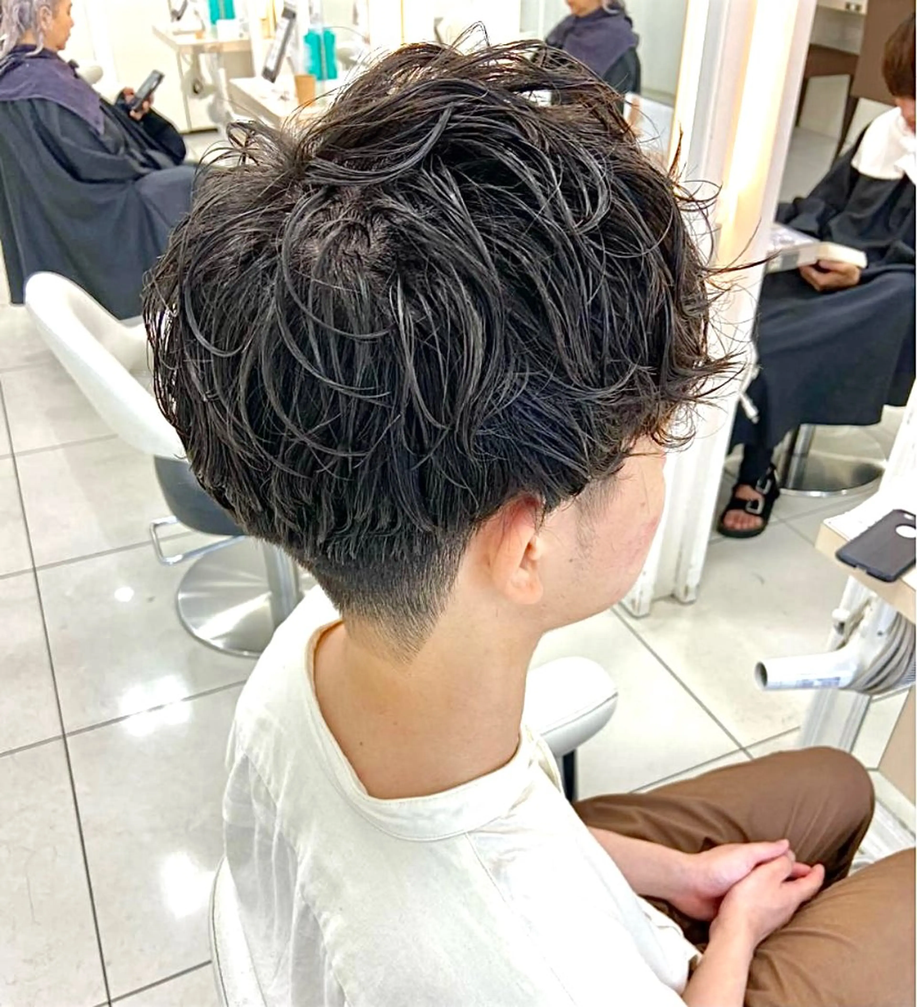 ミディアム カット パーマ 🫧ふくだ りな 🕊のヘアスタイル