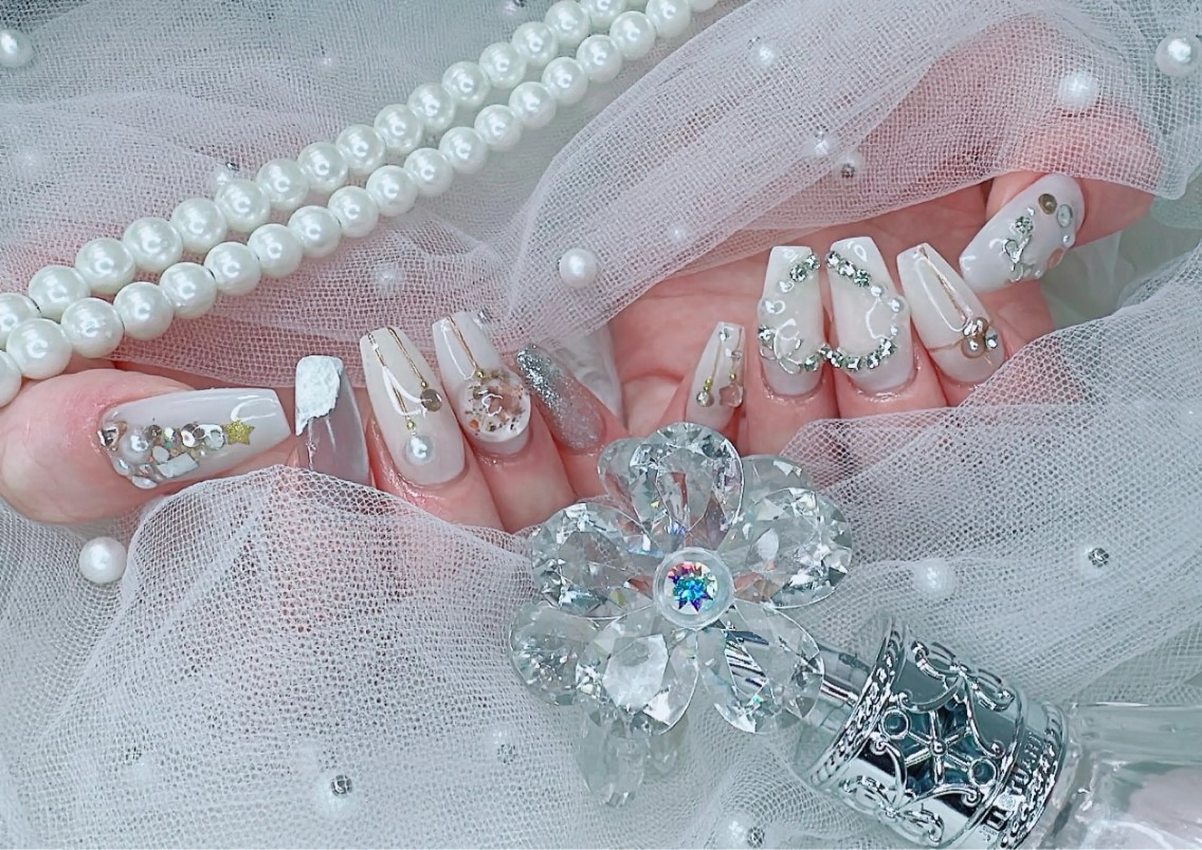 ネイル R nailsalon所属・R salonのネイルデザイン