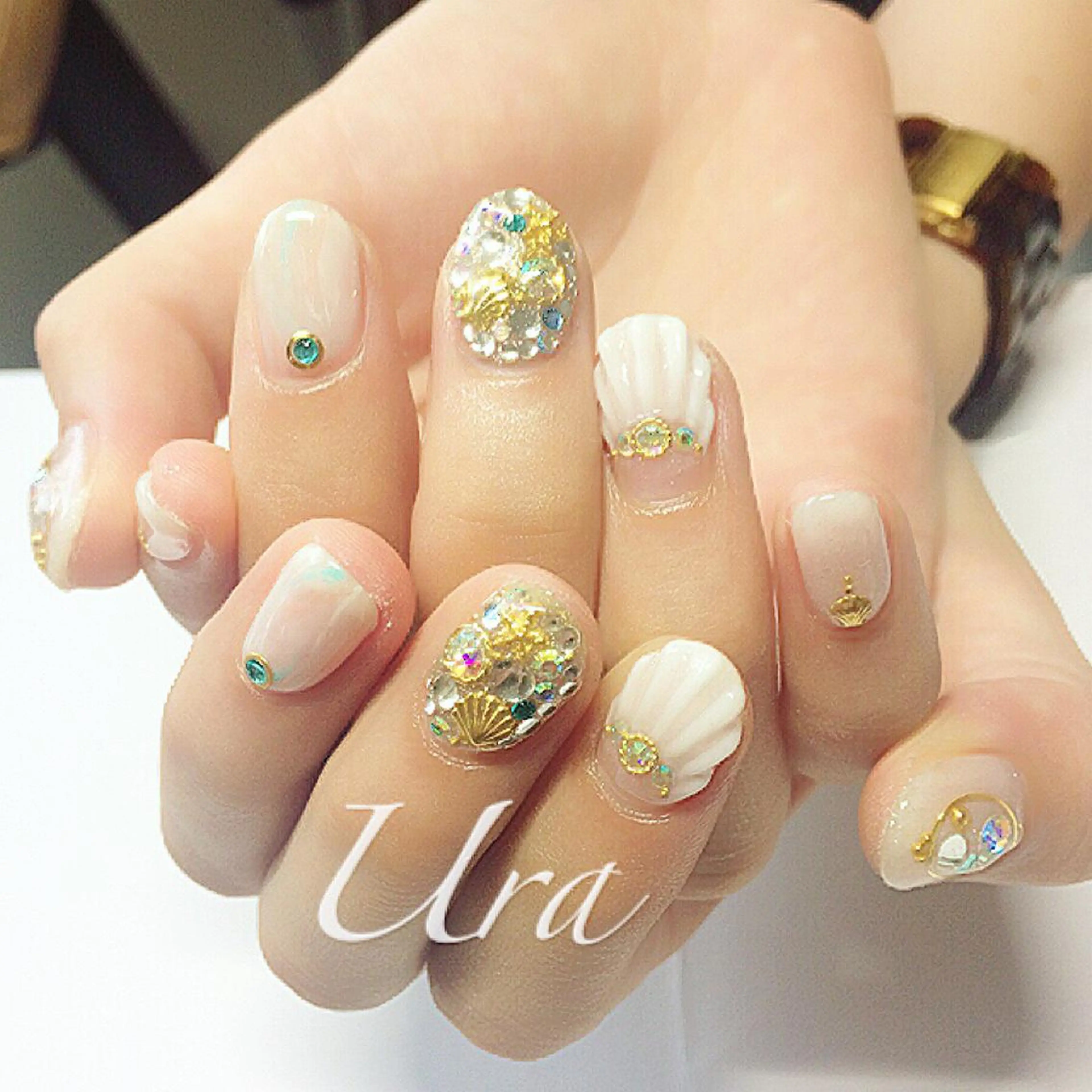 ネイル UrakoNail 《nail》のネイルデザイン