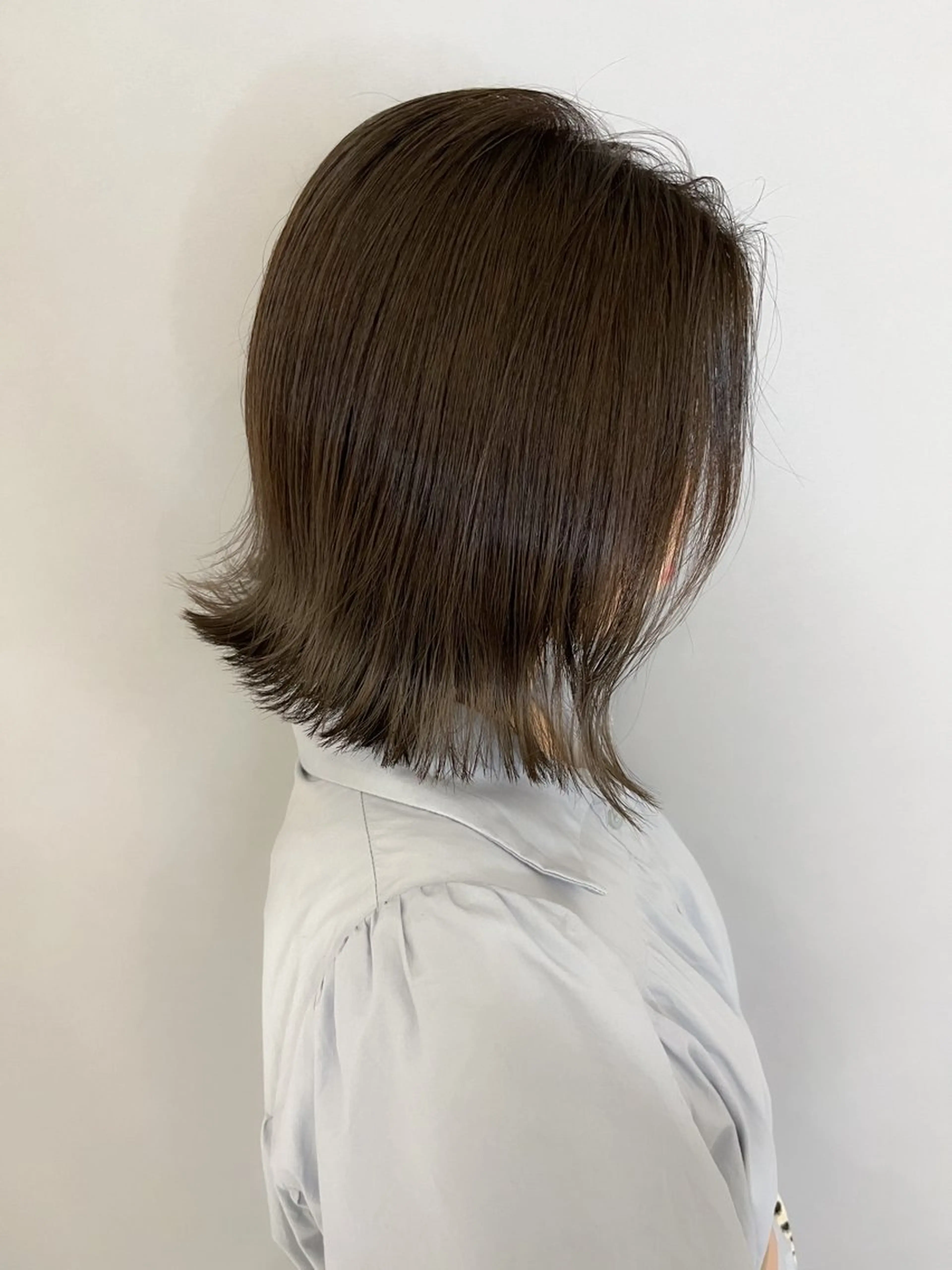ミディアム カラー カット ヘアカラー トリートメント 坂本 理輝のヘアスタイル