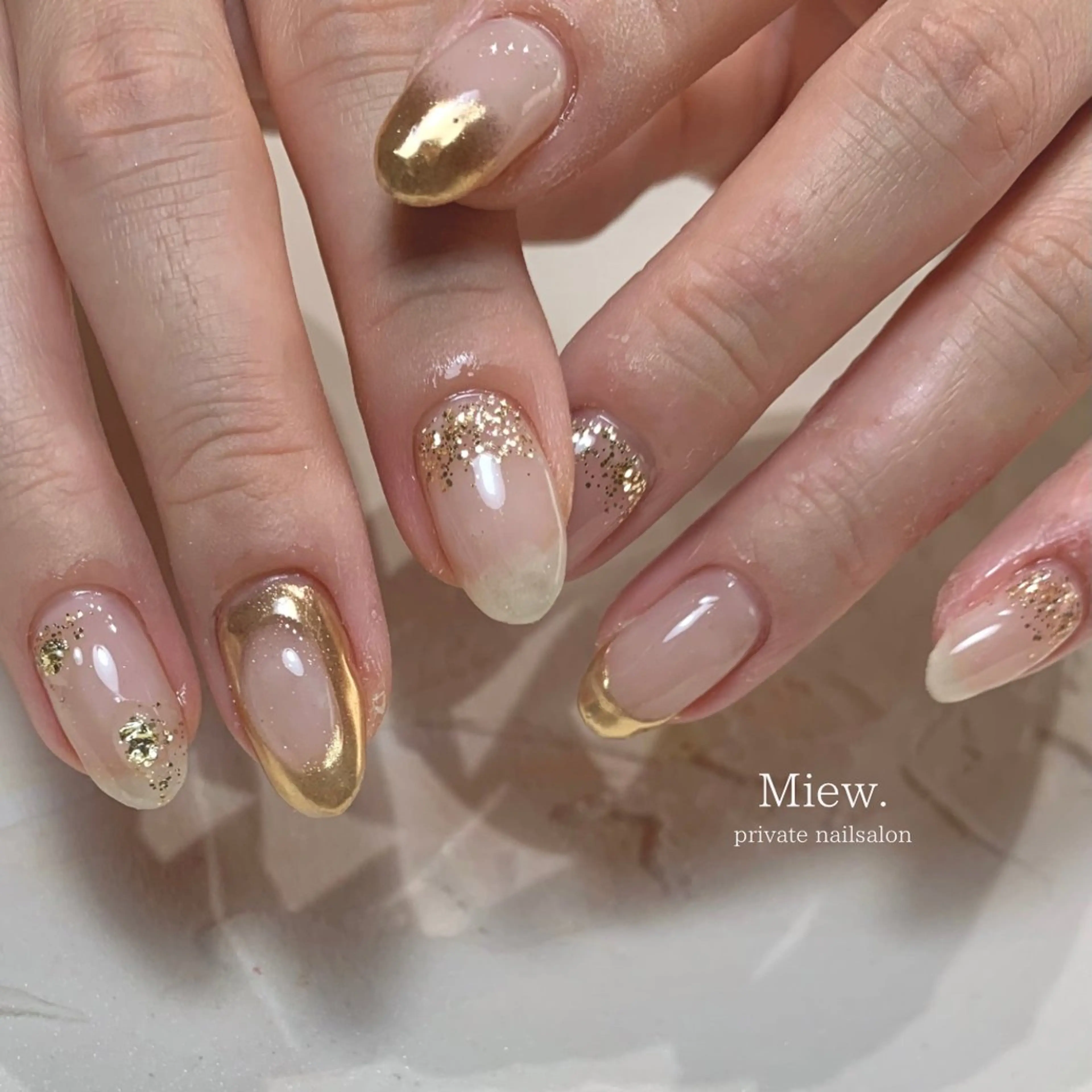 ネイル ホワイト Mina🫧 【Miew.】のネイルデザイン