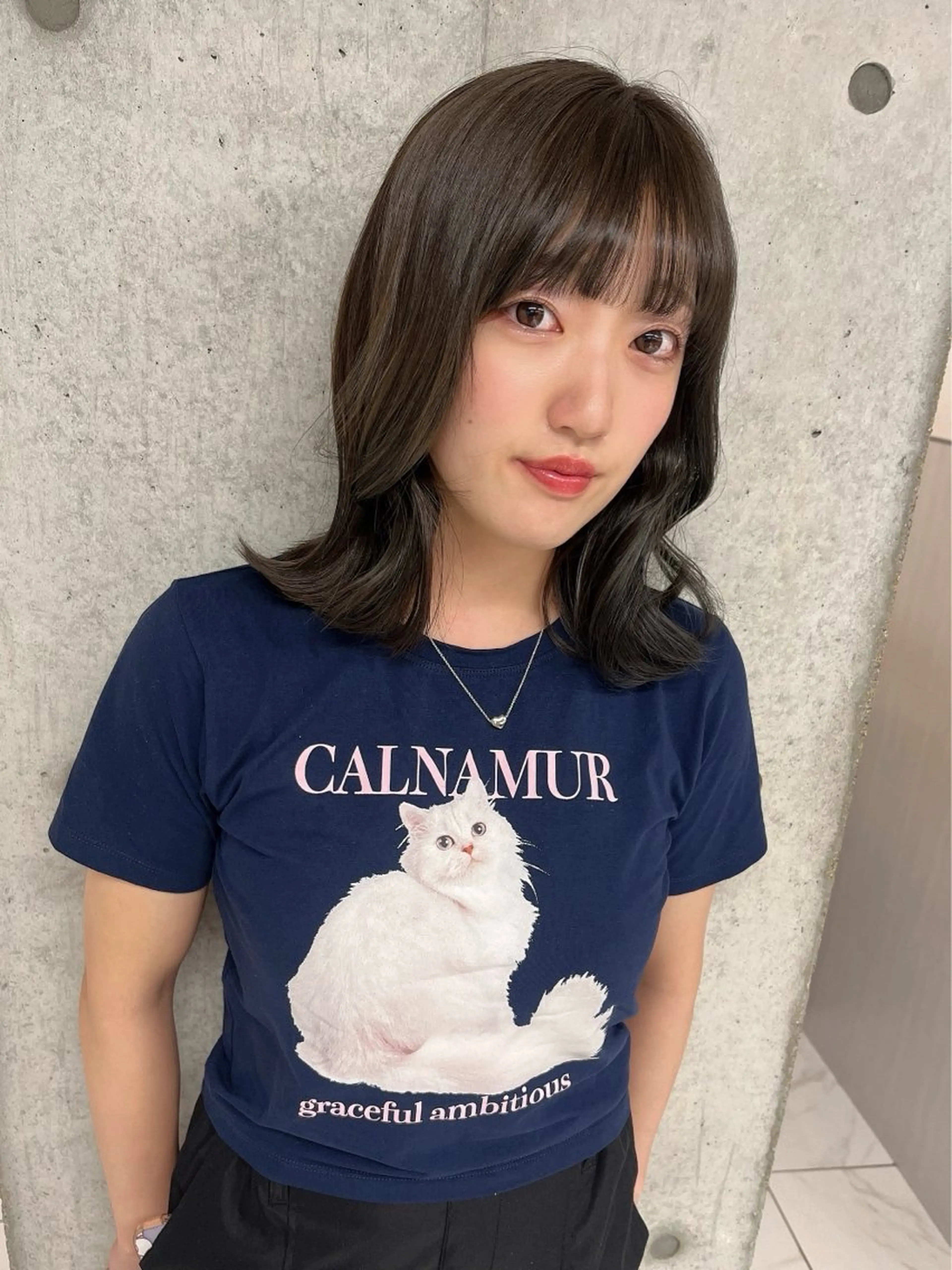 ミディアム カラー アッシュ 透明感カラー 韓国風ヘア りおな/エクステ /ミルクティーカラーのヘアスタイル