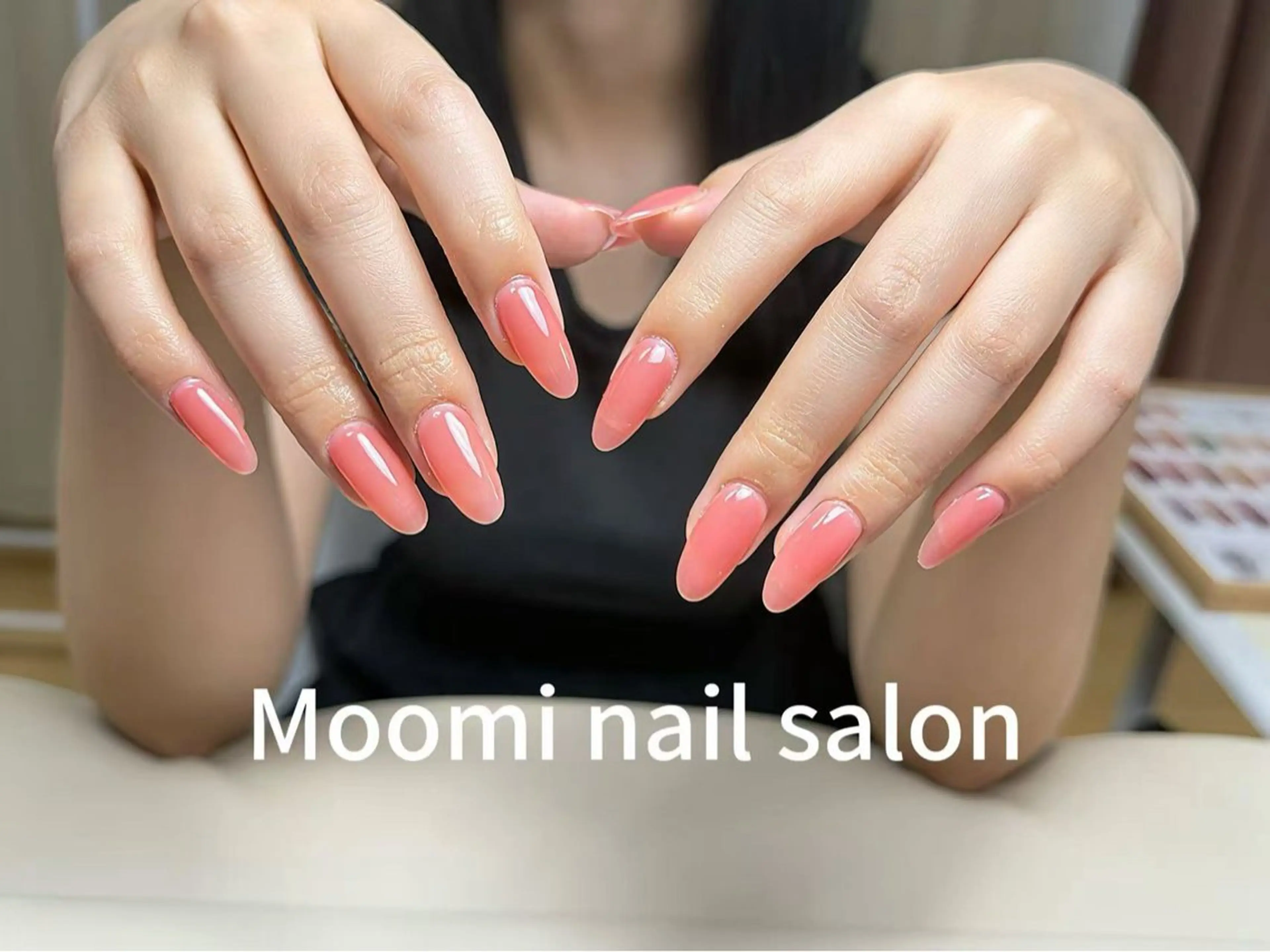 ロング ハンドネイル moomi ゆりのネイルデザイン