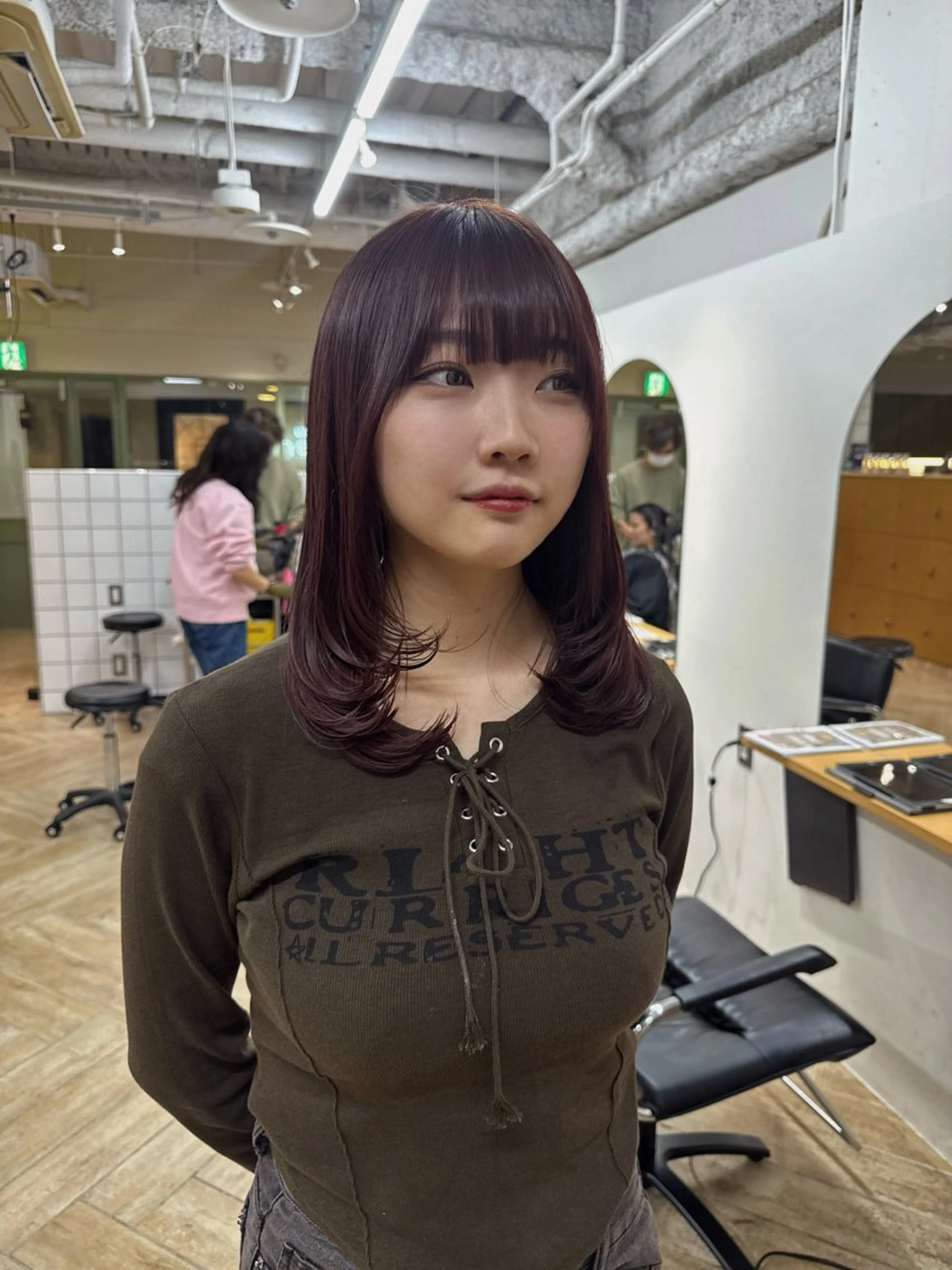 セミロング カット ヘアカラー トリートメント 新潟/万代/ベージュ ダブルカラー髙橋魁真のヘアスタイル