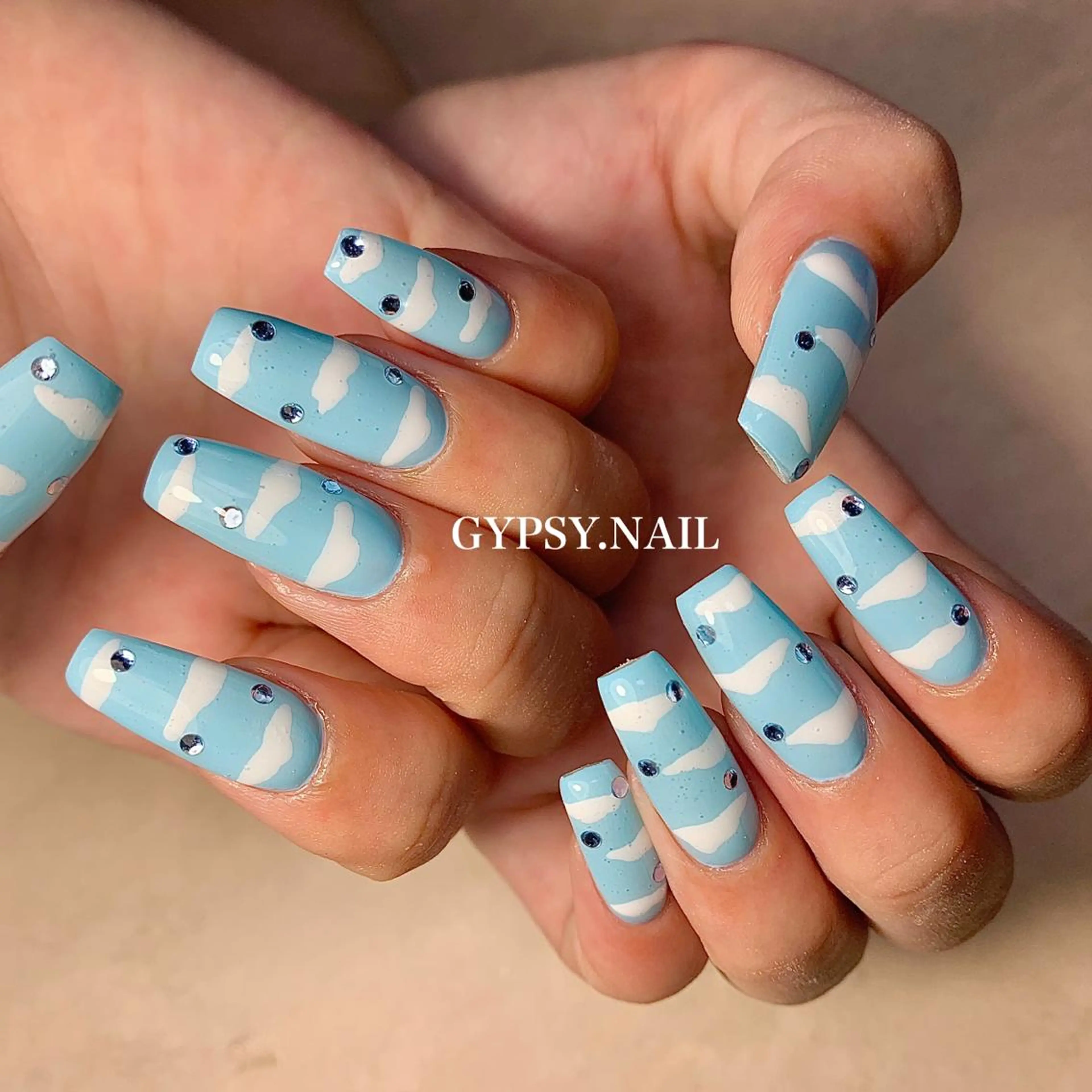 ネイル GYPSY.NAIL所属・GYPSY.NAIL akariのネイルデザイン
